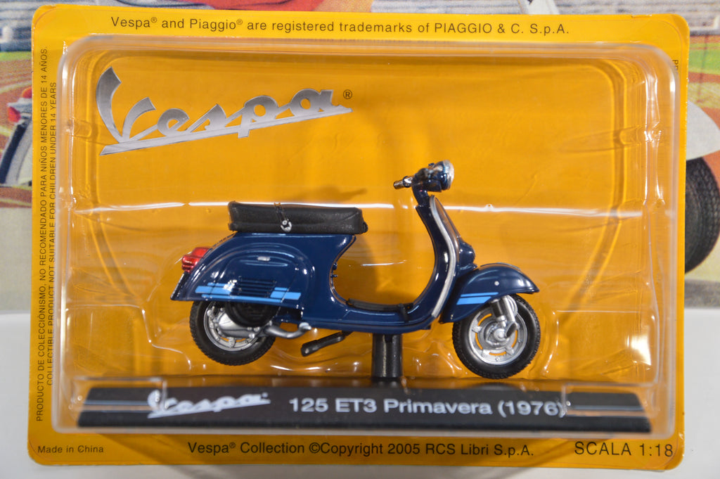Vespa 125 Et3 primavera 1976 1:18 con fascicolo Vespa collection 7 die cast
