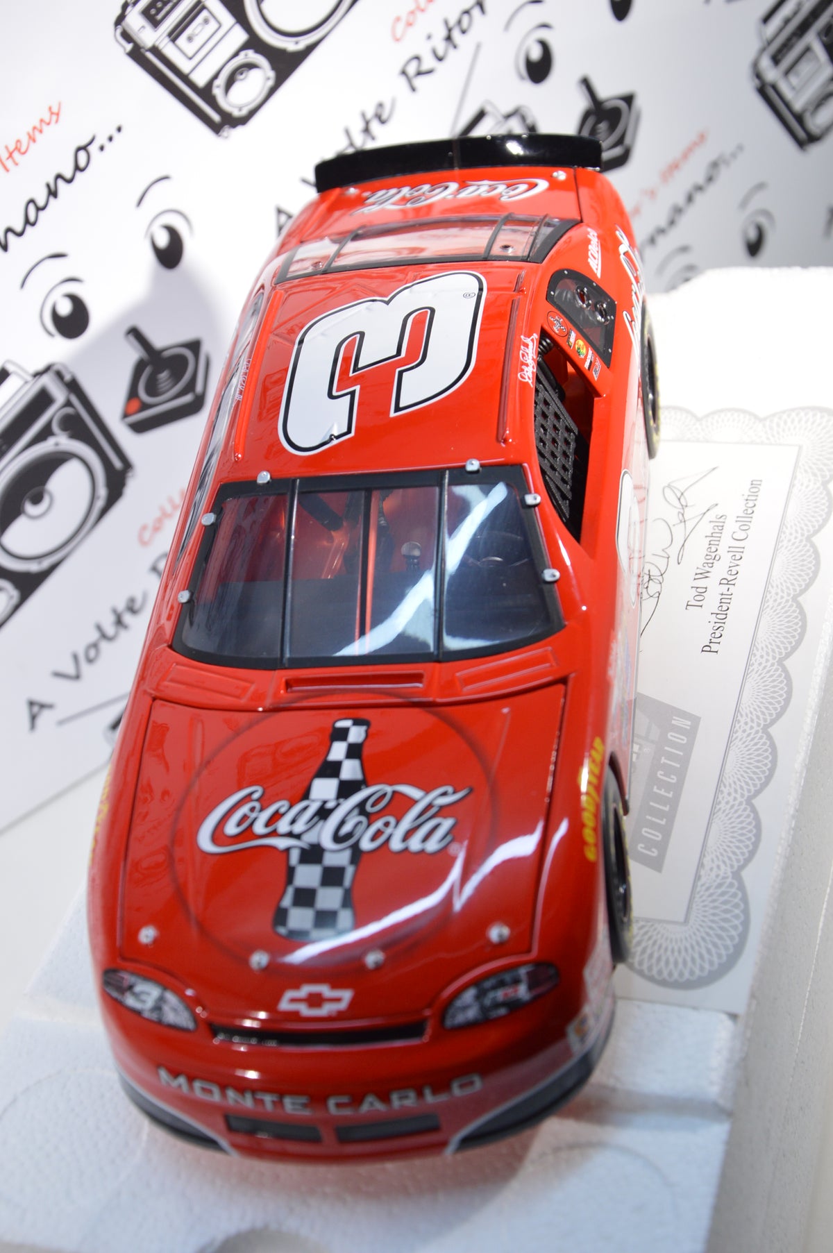 Chevrolet Monte Carlo 1998 Revell scala 1:18 die cast Dale Earnhardt Coca Cola