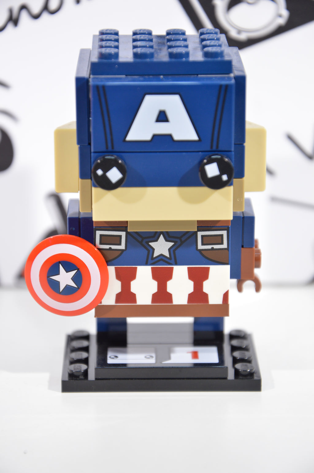 Lego Brickheadz Captain America 41589 10+ usato ottimo
