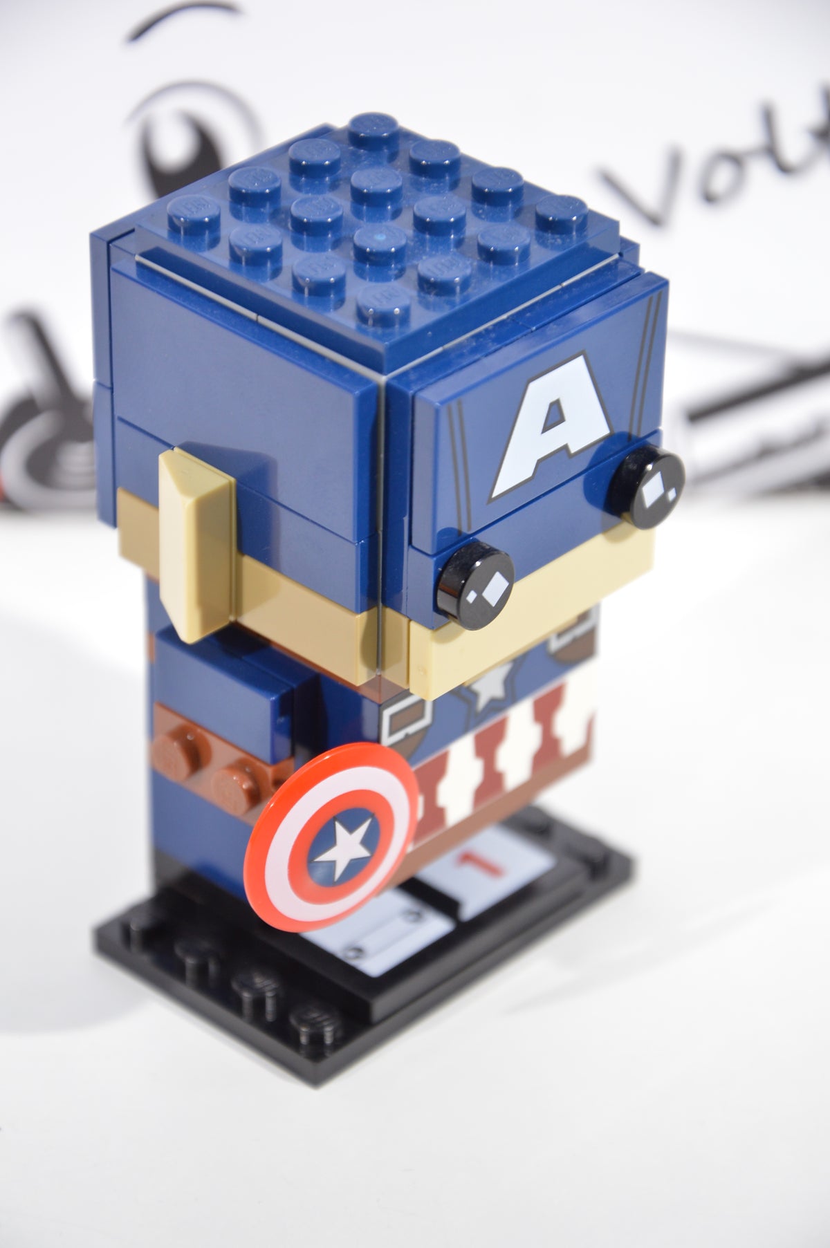 Lego Brickheadz Captain America 41589 10+ usato ottimo
