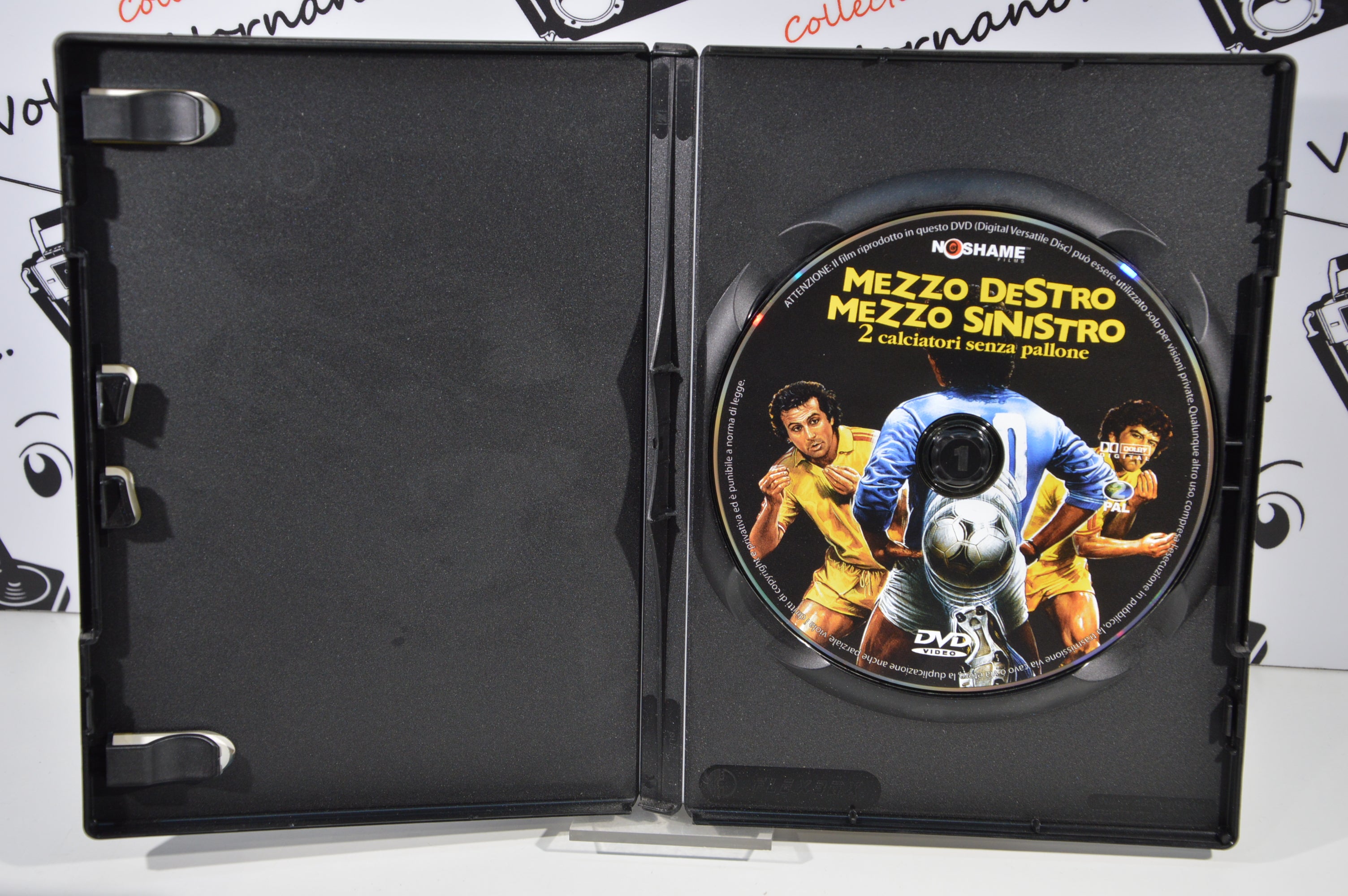 Mezzo destro mezzo sinistro 2 calciatori senza pallone Dvd