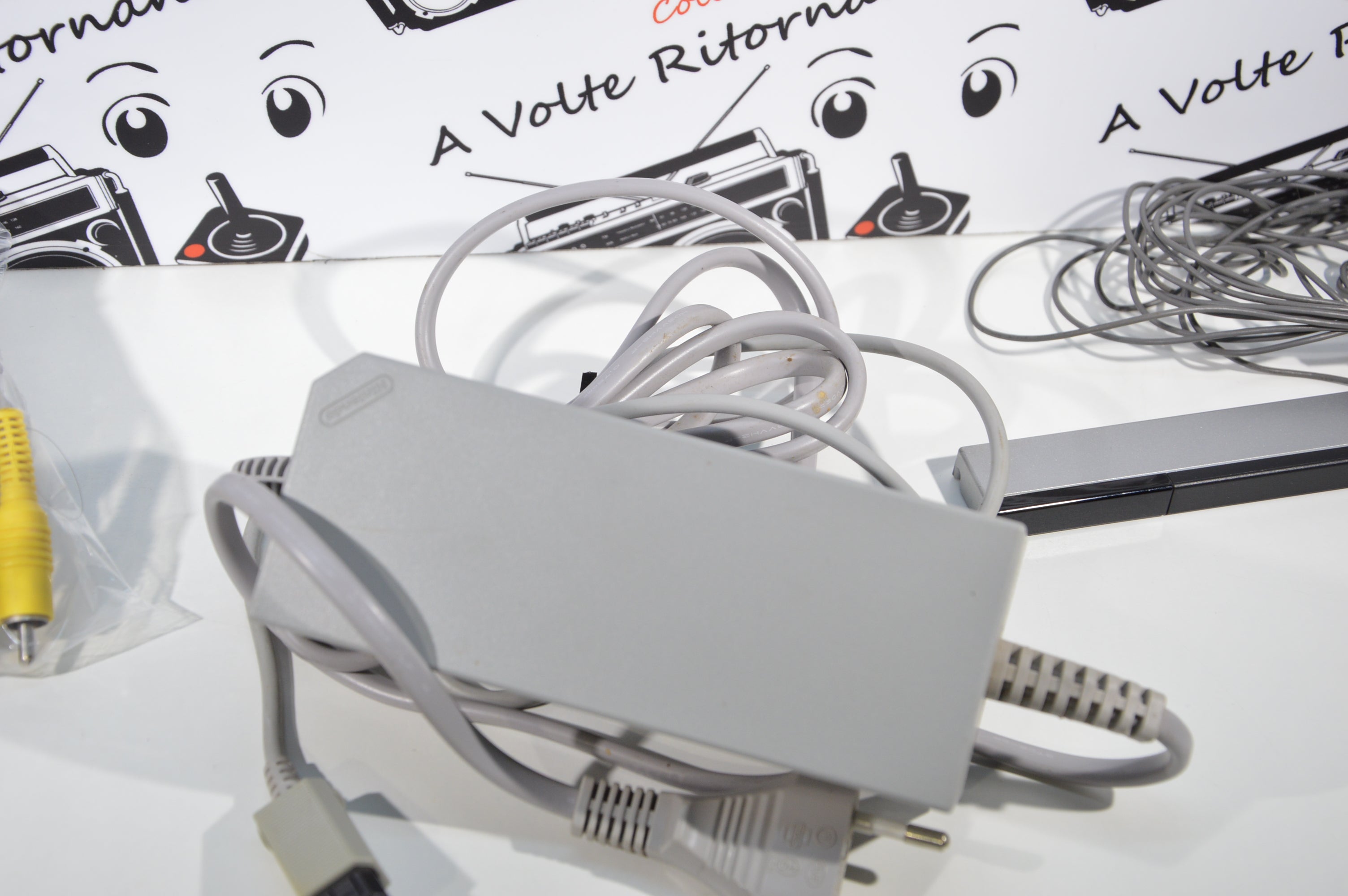 Nintendo Wii console bianca con scatola ed accessori testata