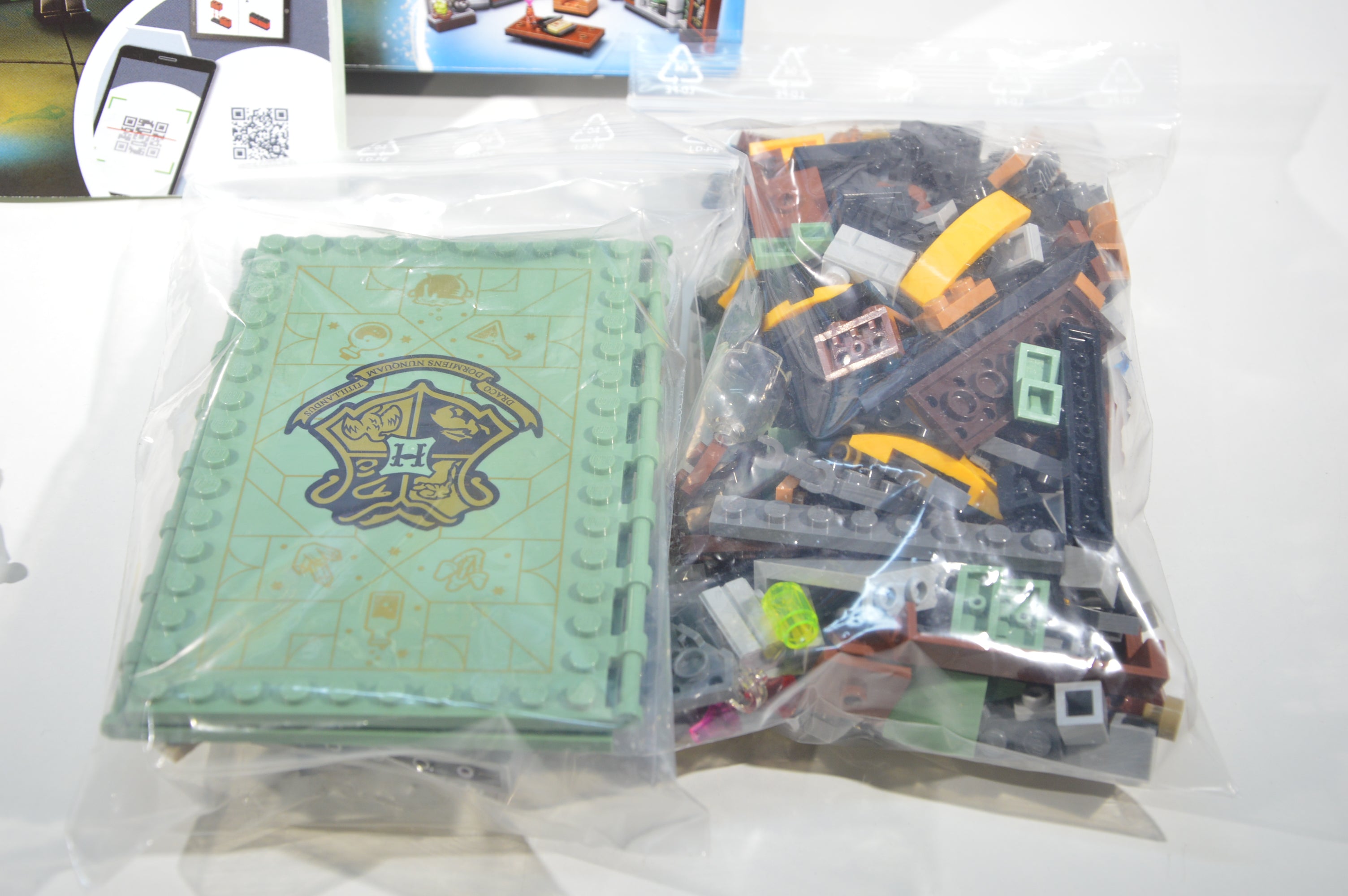 Lego Harry Potter 76383 classe di pozioni 8+ usato completo