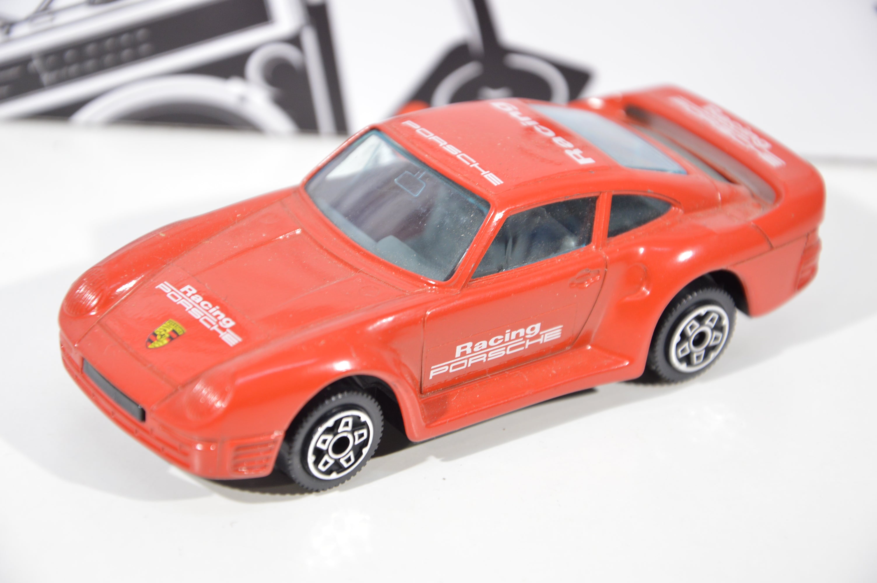 Porsche 959 Bburago scala 1:43 die cast made in Italy