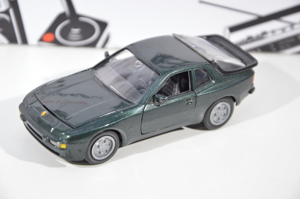 Porsche 944 NZG modelle scala 1:43 die cast made in Germany