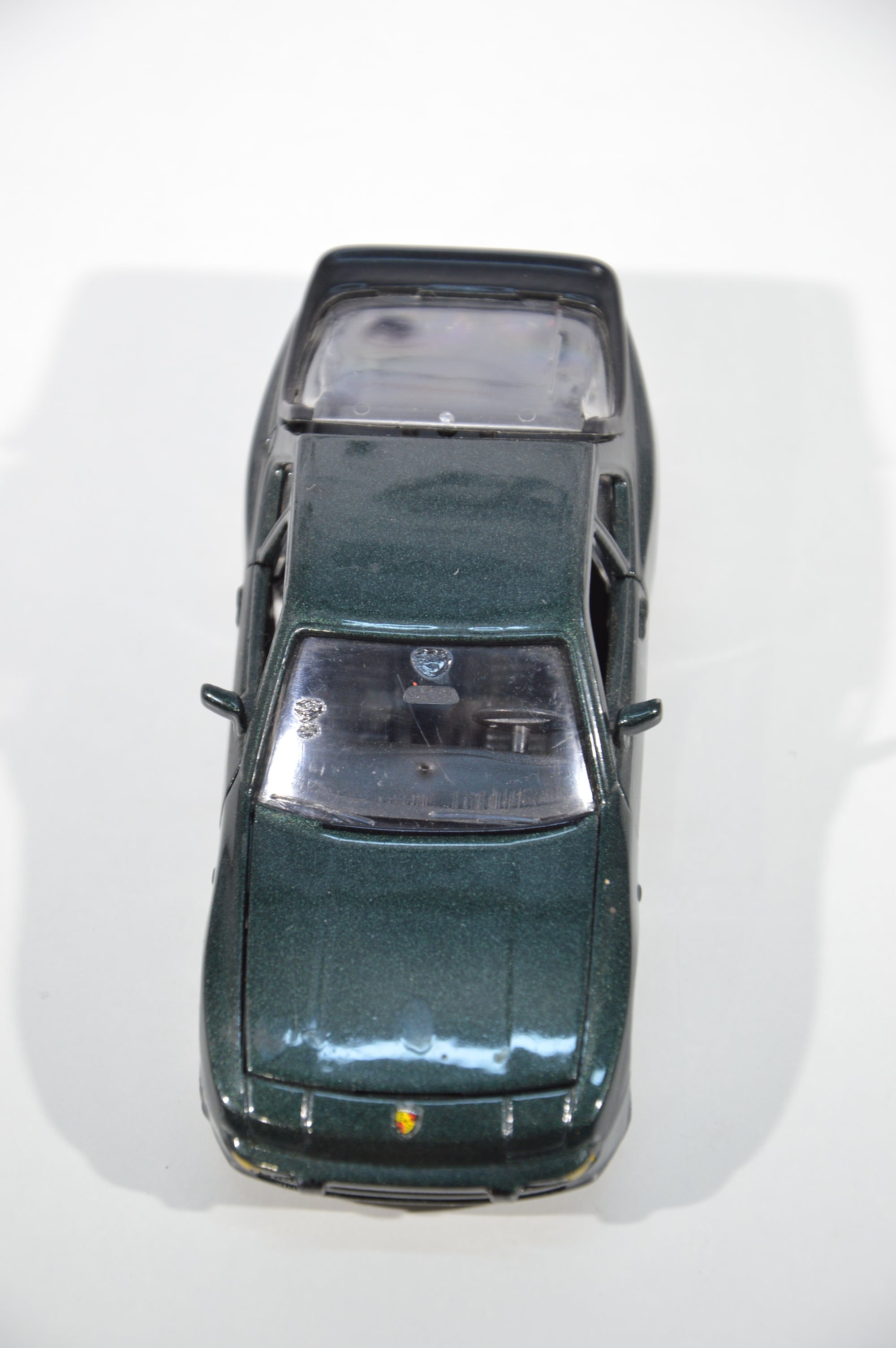 Porsche 944 NZG modelle scala 1:43 die cast made in Germany