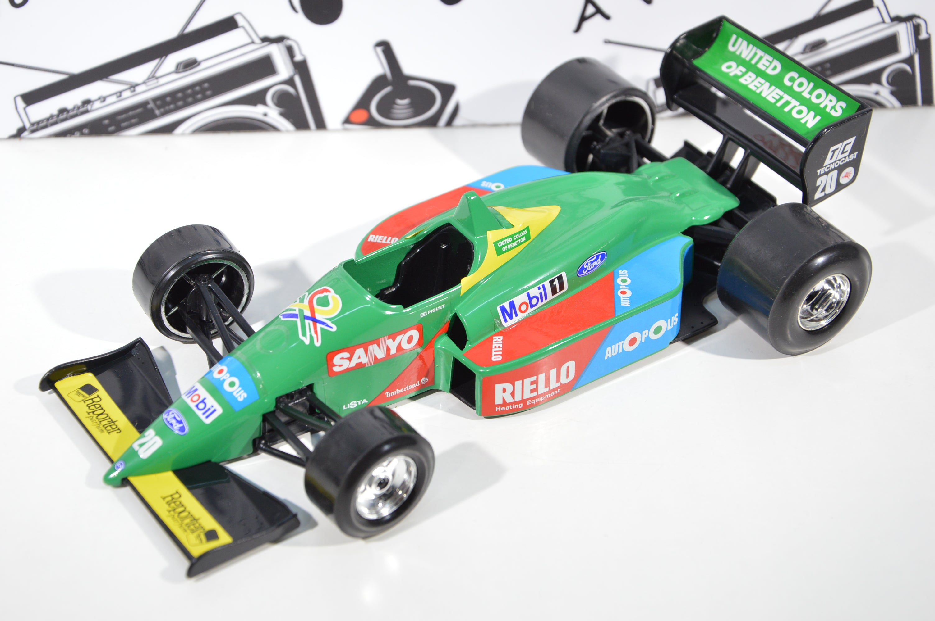 Benetton Ford 188 Piquet Bburago scala 1:24 die cast made in Italy