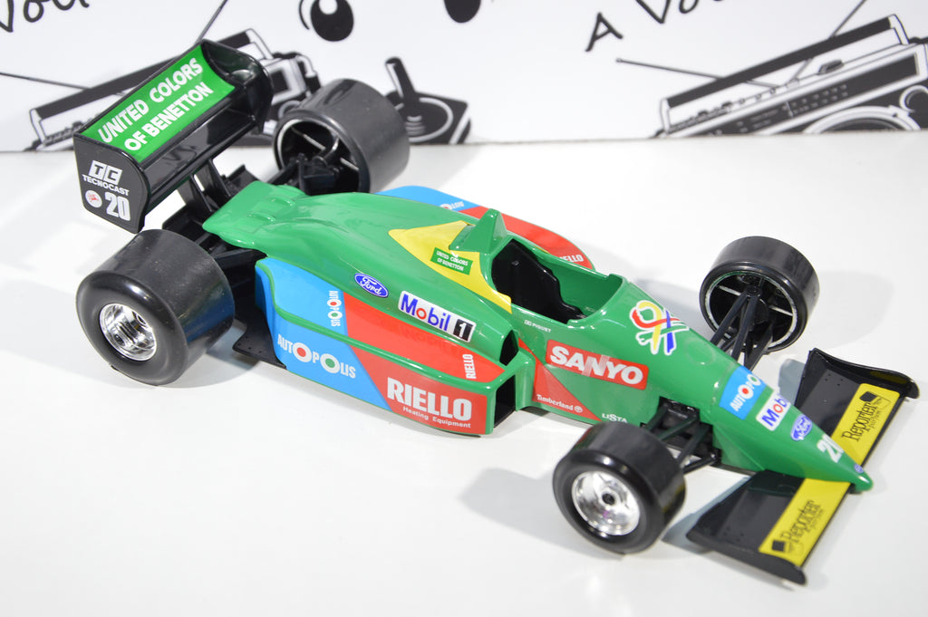 Benetton Ford 188 Piquet Bburago scala 1:24 die cast made in Italy