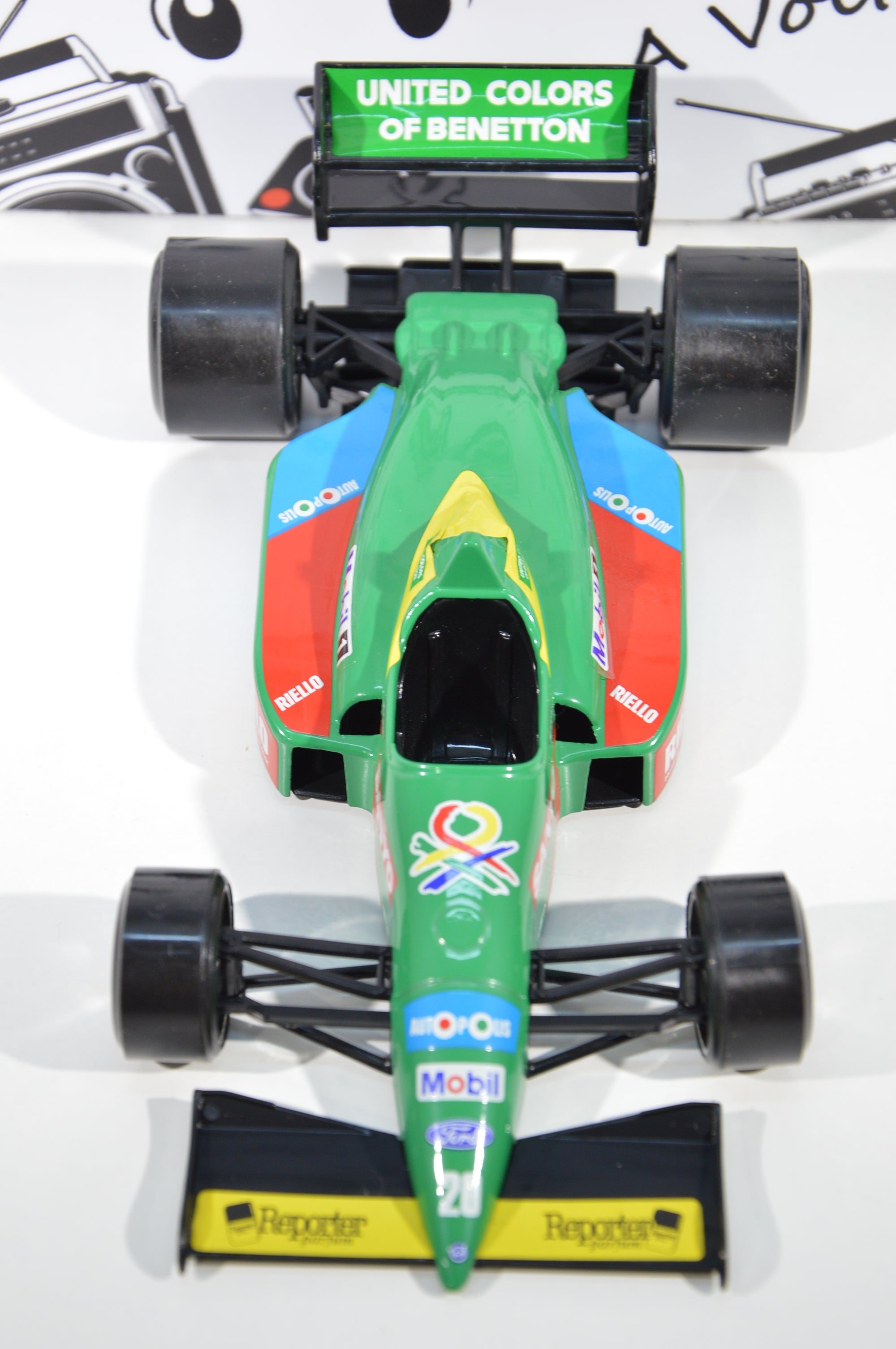 Benetton Ford 188 Piquet Bburago scala 1:24 die cast made in Italy