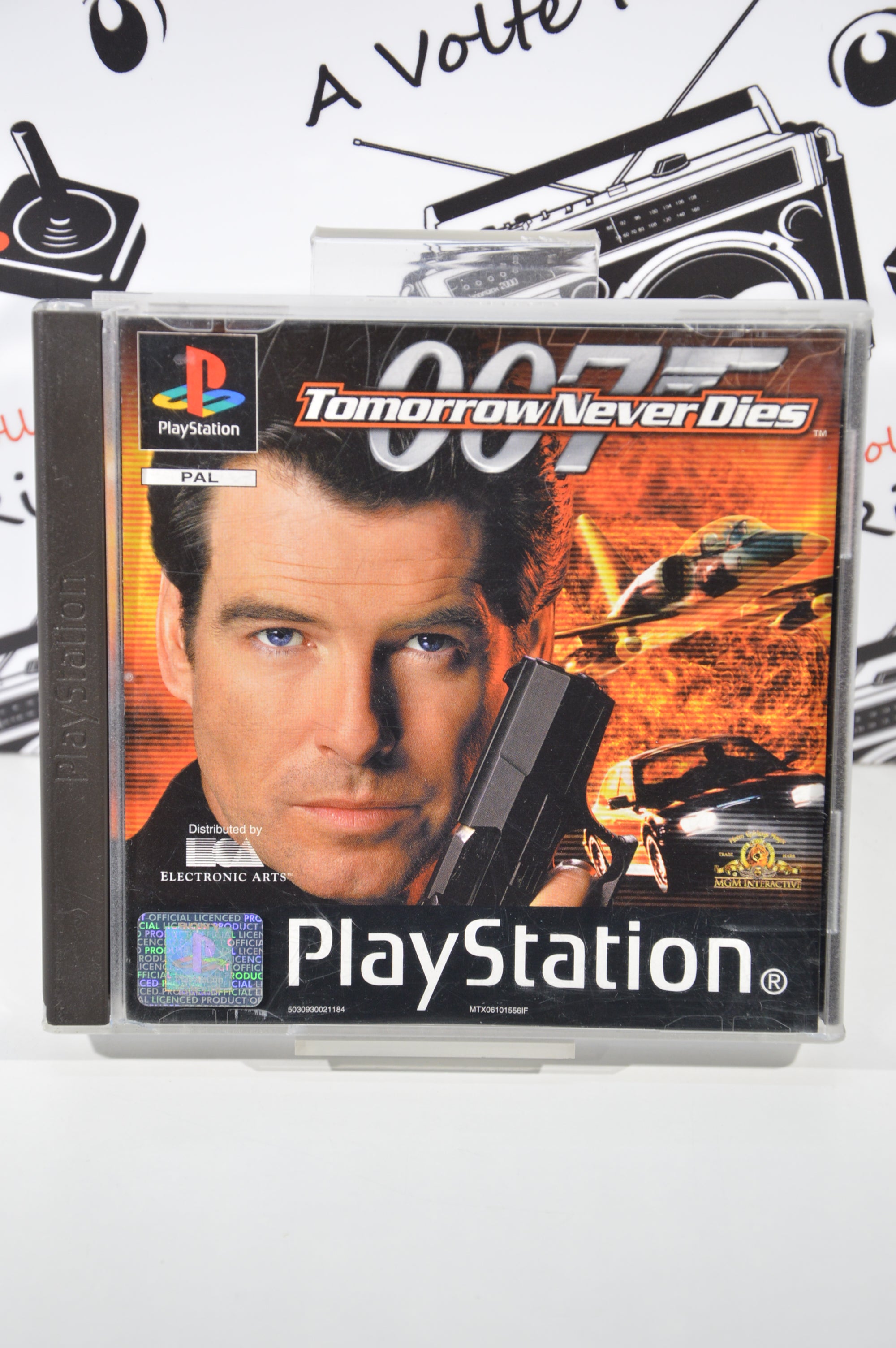 007 tomorrow never dies PlayStation 1 15+ lingua inglese