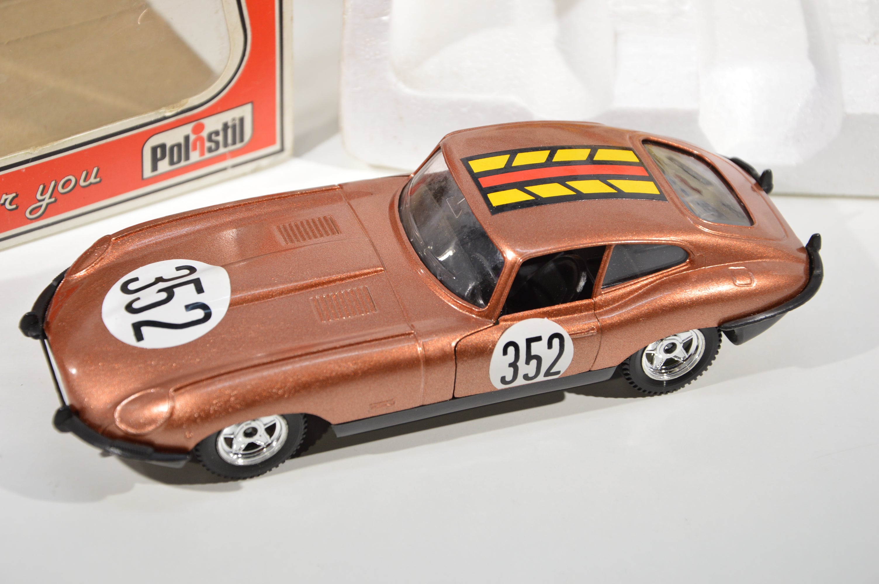 Jaguar XK-E 4.2 litre Polistil scala 1:25 die cast Decals for you
