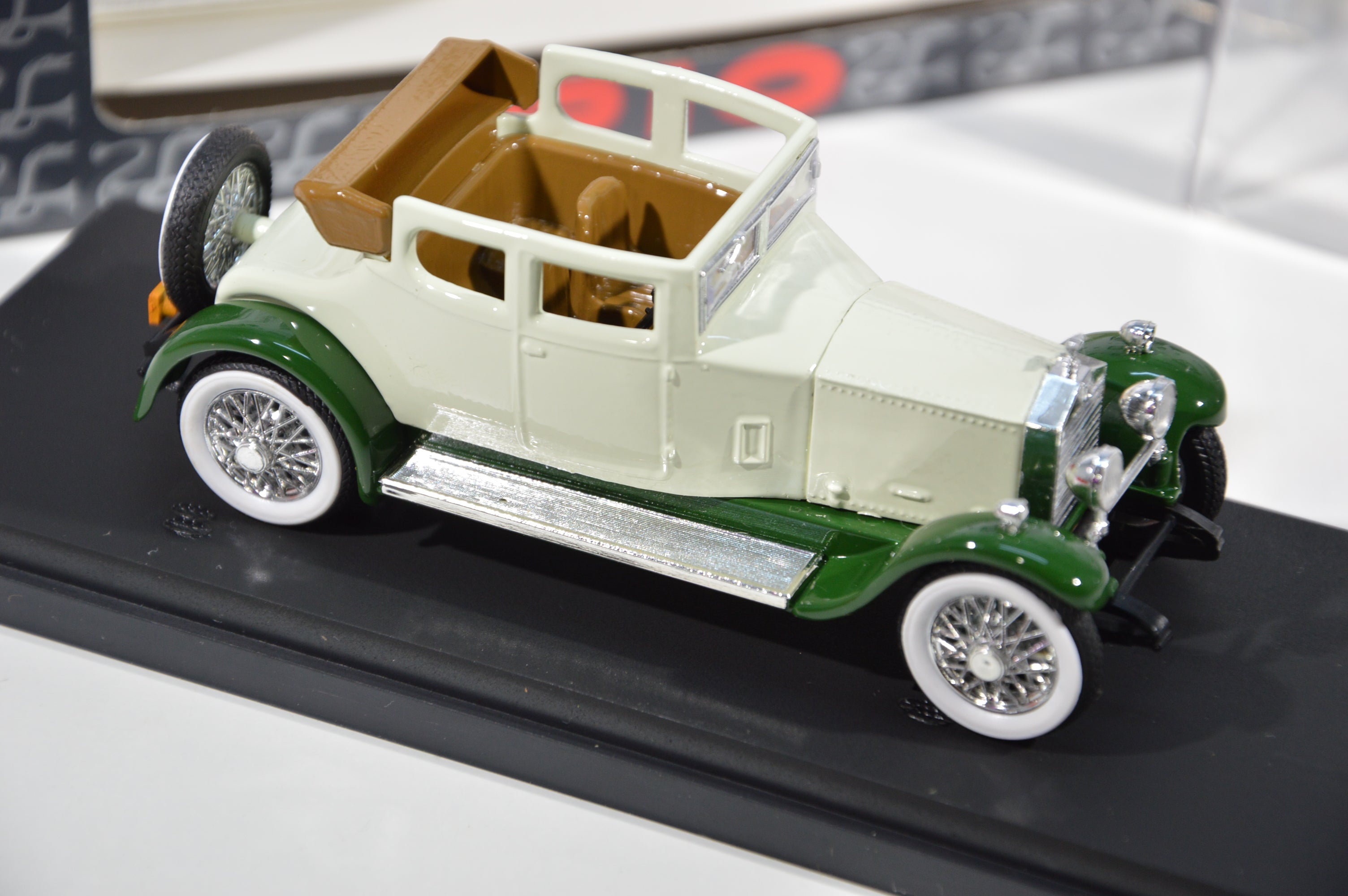 Rolls Royce twenty 1923 RIO scala 1:43 die cast pari al nuovo
