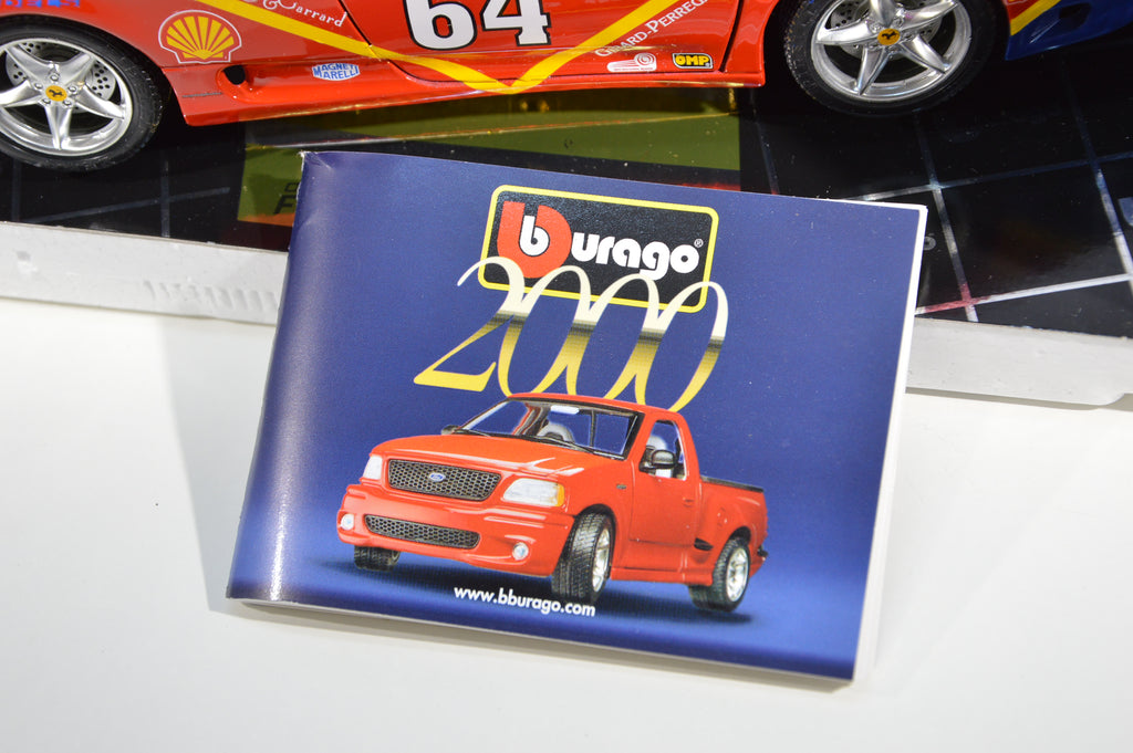 Ferrari 360 Modena Bburago scala 1:18 die cast pari al nuovo