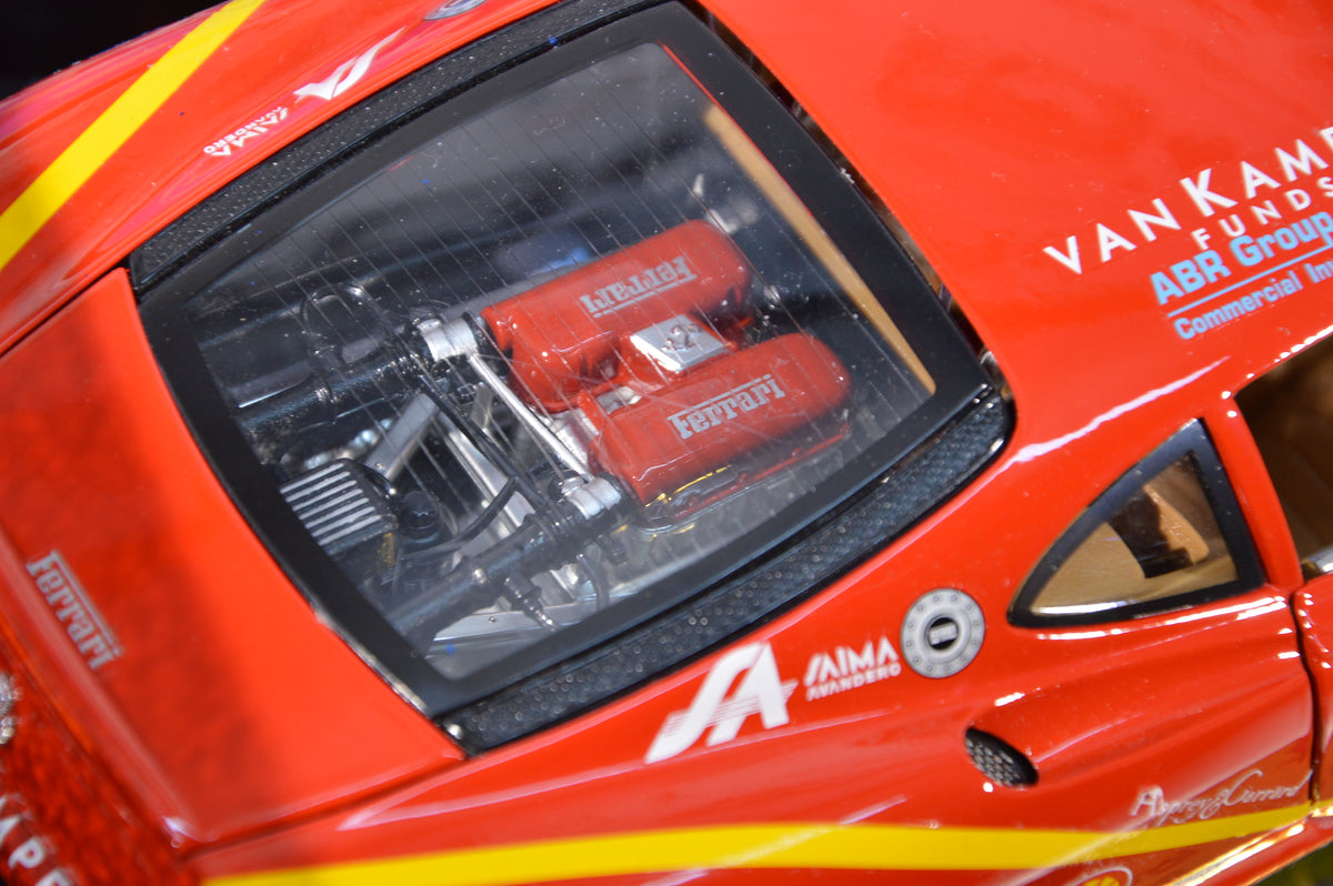 Ferrari 360 Modena Bburago scala 1:18 die cast pari al nuovo