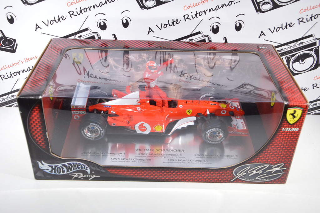 Ferrari F2002 Michael Schumacher 5 volte campione Hot Wheels scala 1:18