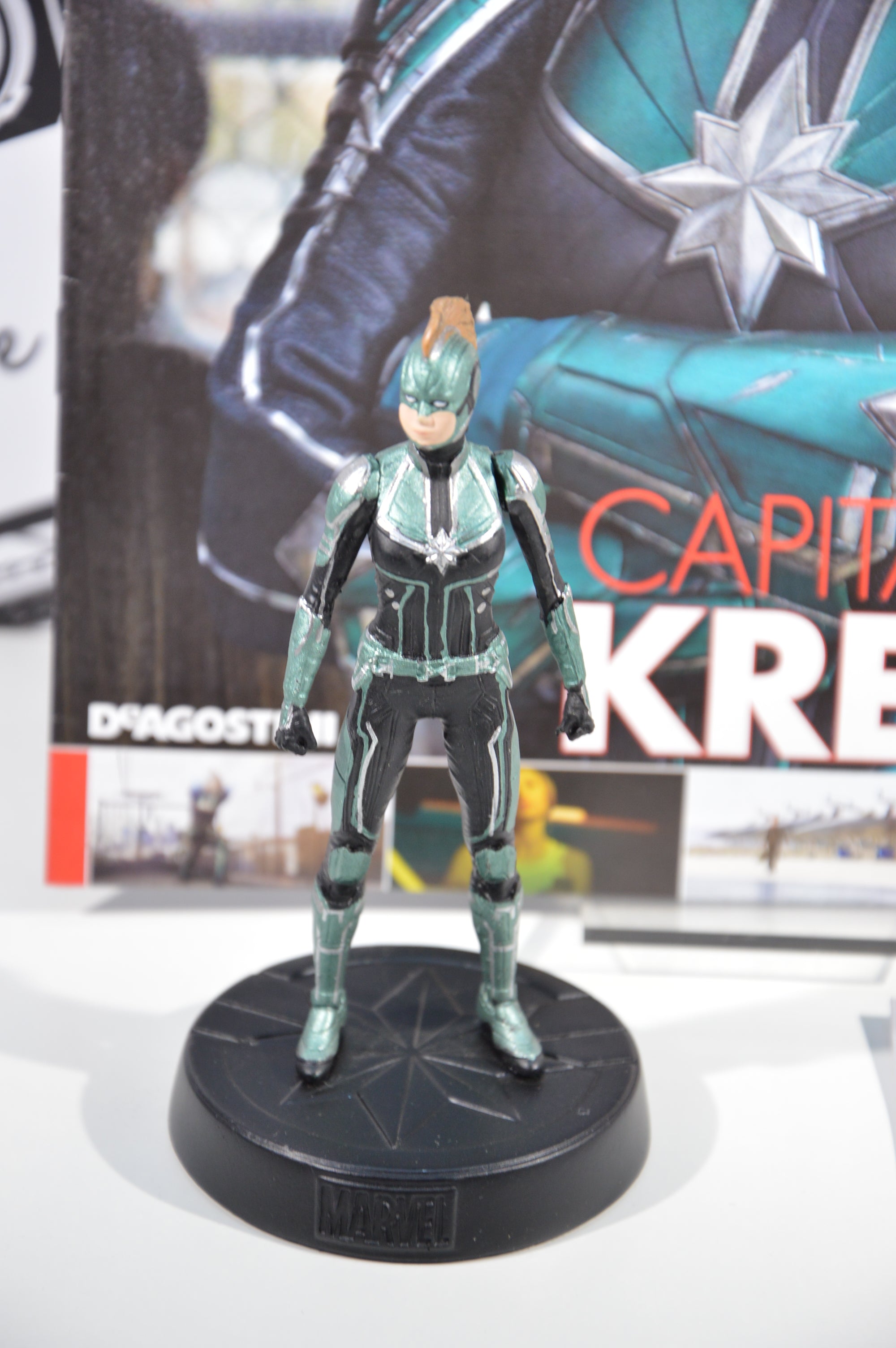 Capitan Marvel Kree suit Marvel movie collection
