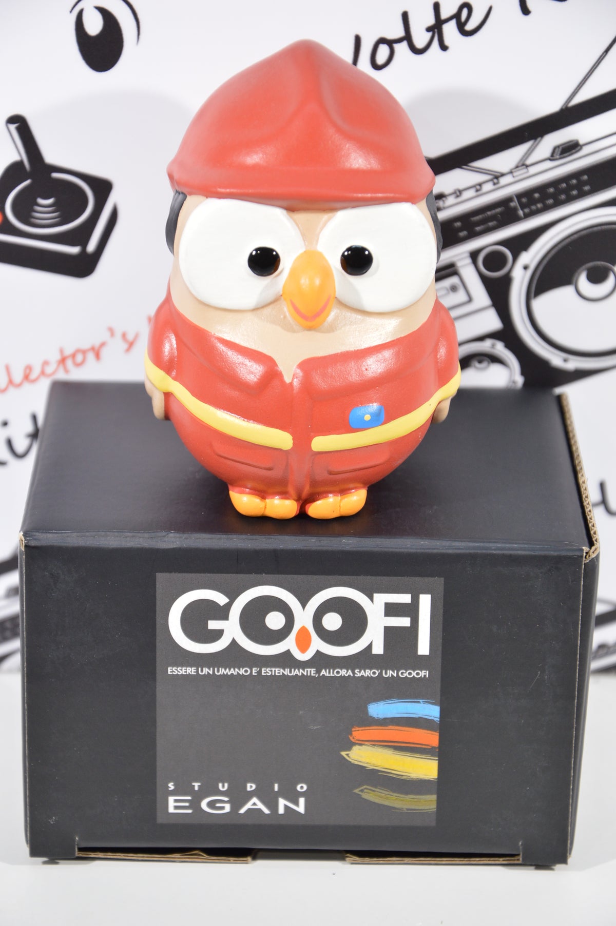 Goofi studio Egan vigile del fuoco idea regalo gufi da collezione in ceramica