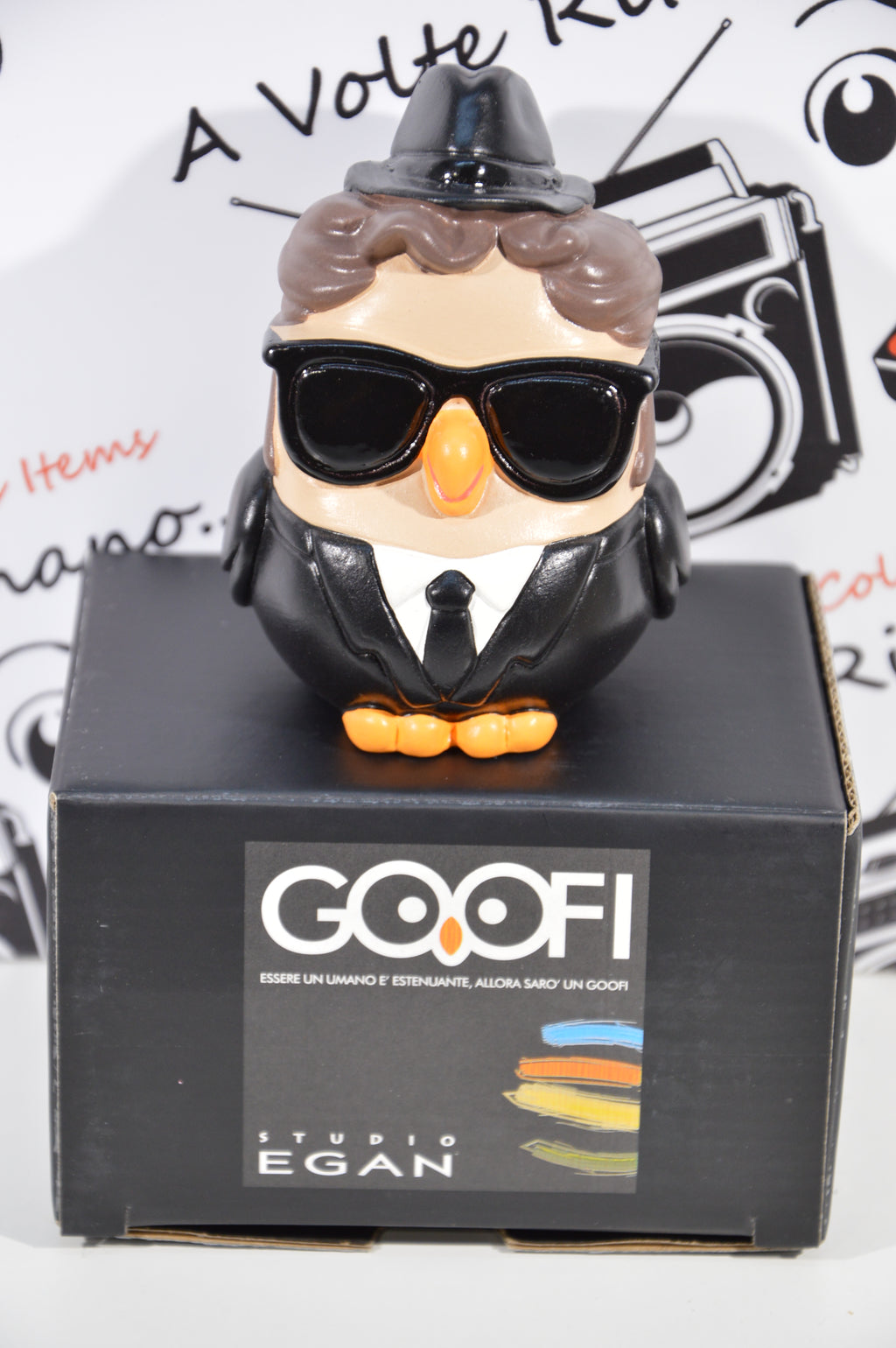 Goofi studio Blues Brother idea regalo gufi da collezione in ceramica