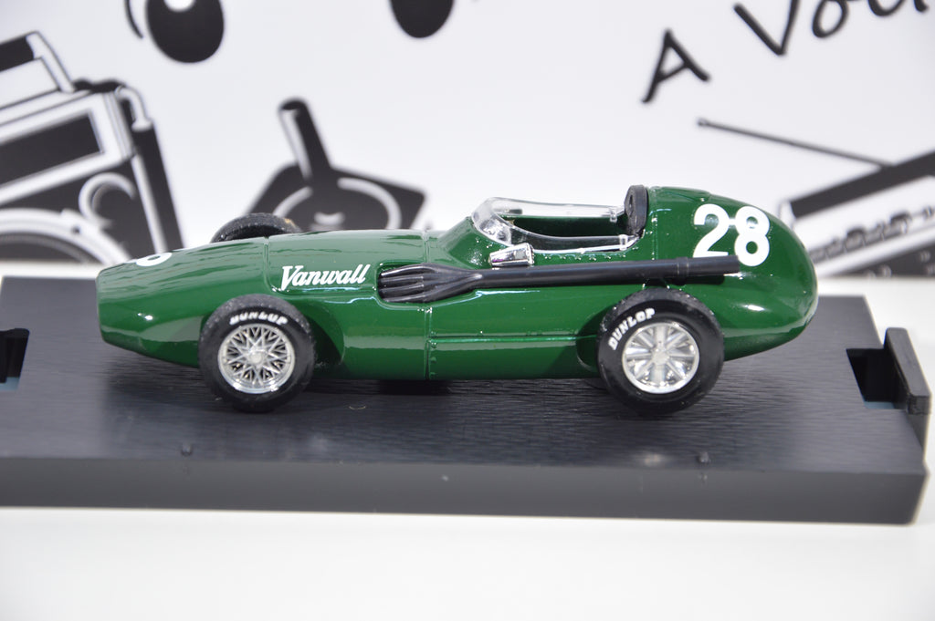 Vanwall F1 Striling Moss N° 28 Brumm
