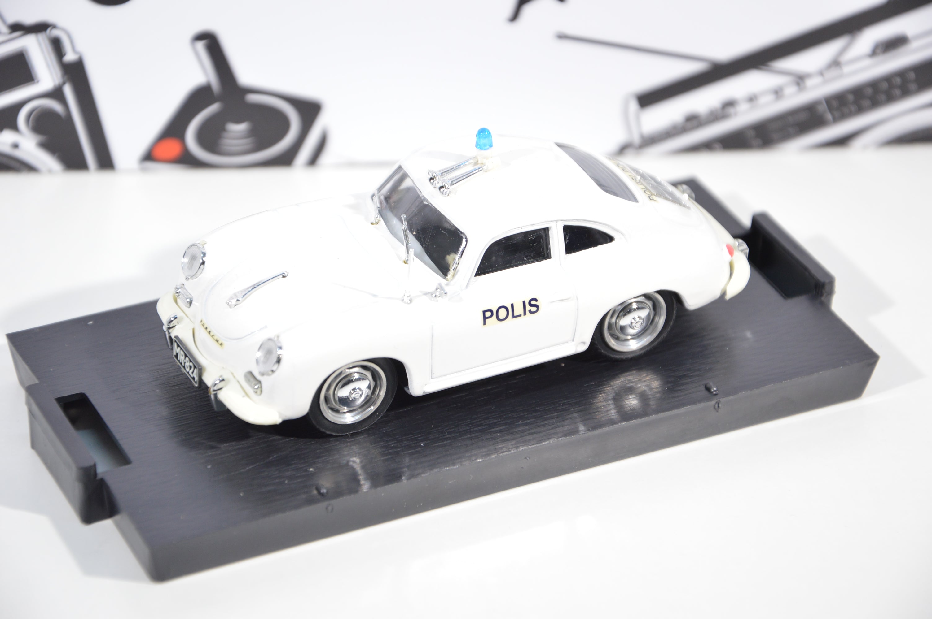 Porsche 356 Polizia Finlandese Brumm
