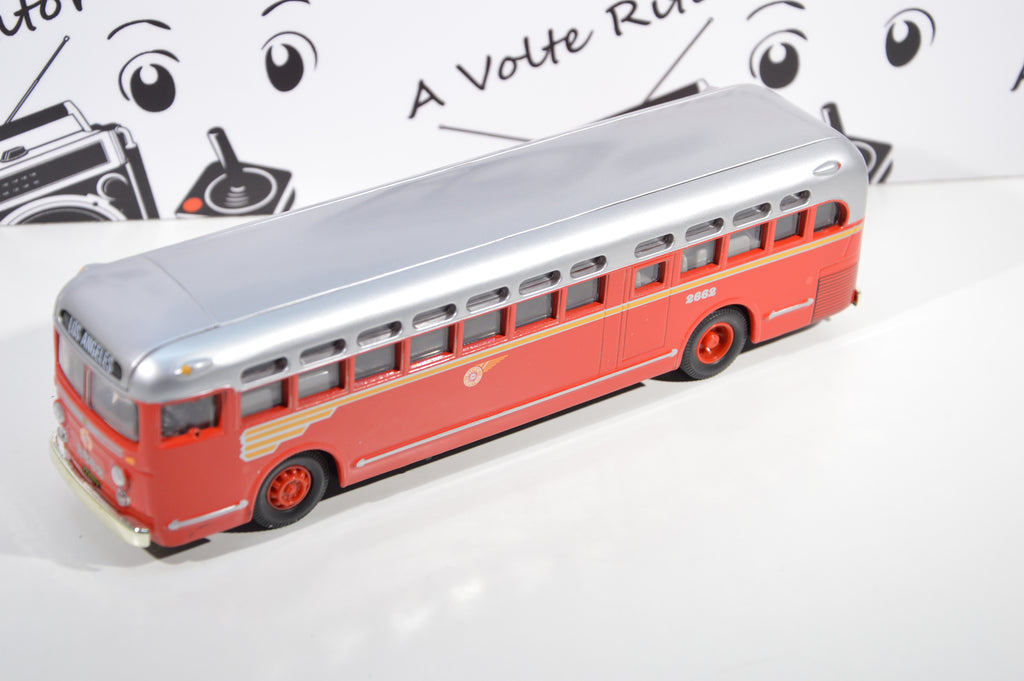 General Motors 4502 pacific electric Corgi 1:50