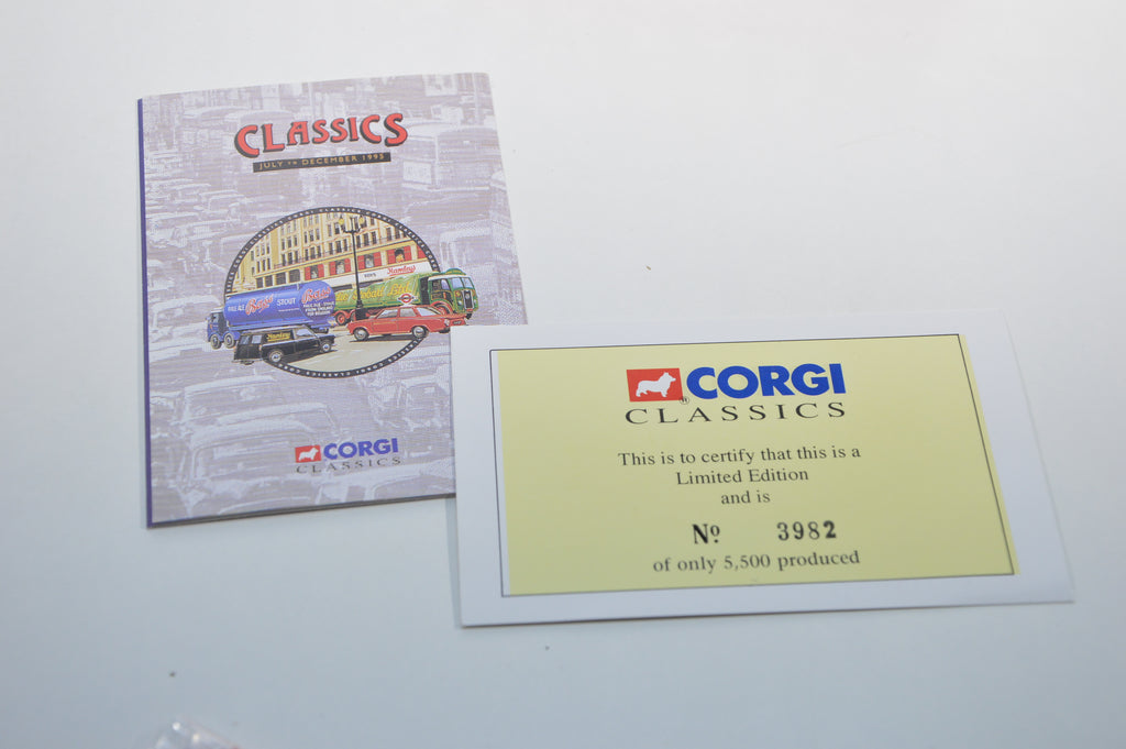 General Motors 4502 pacific electric Corgi 1:50