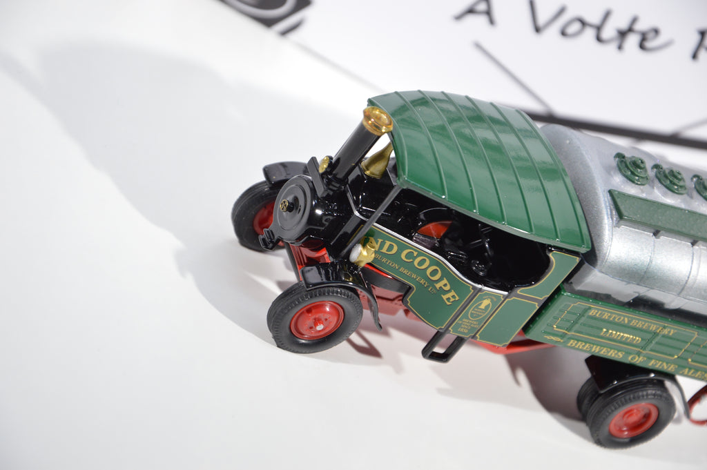 Foden steam wagon with tank-ind Coope Corgi 1:50