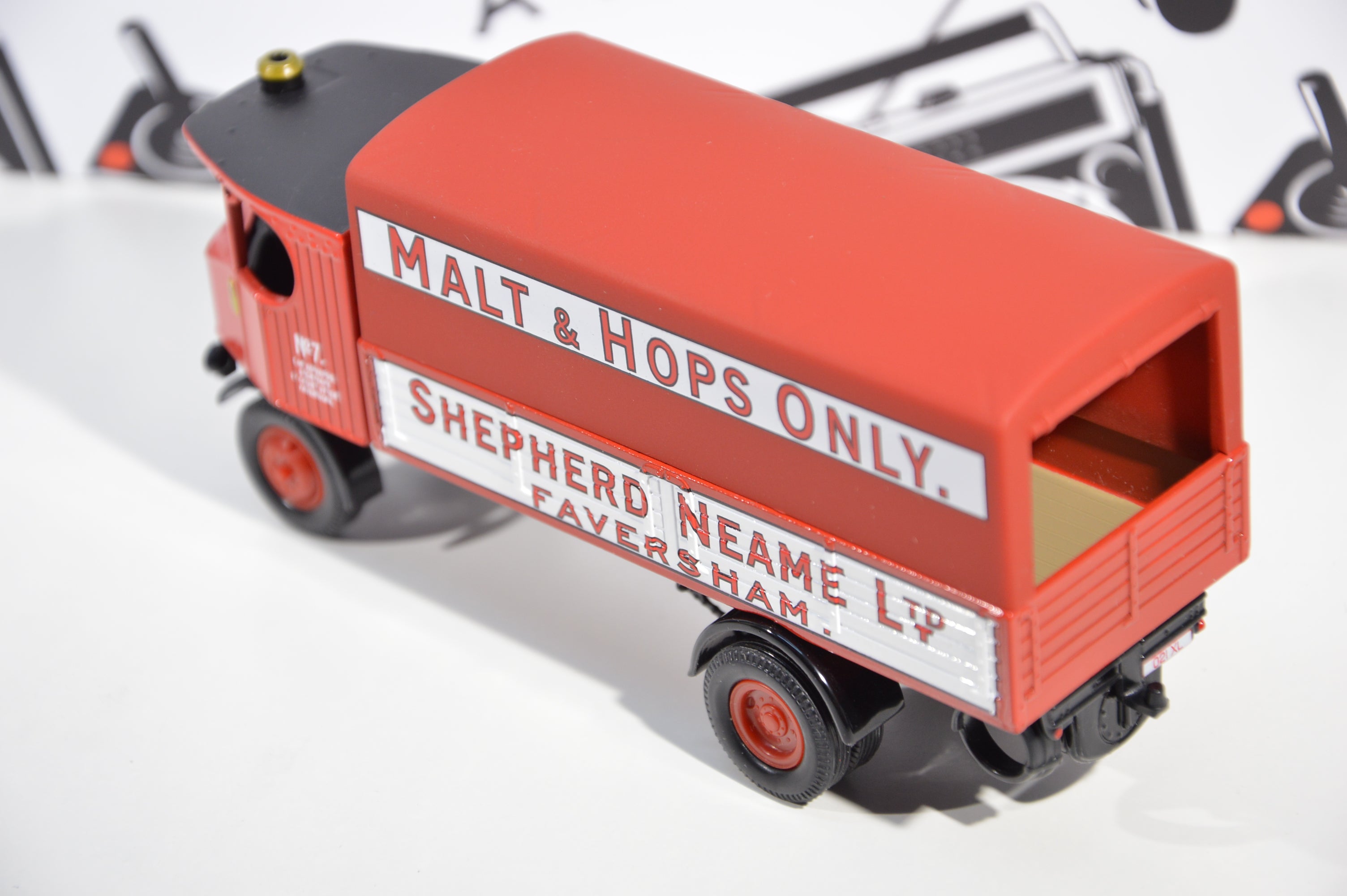 Sentinel steam wagon Shepherd Neame Corgi 1:50