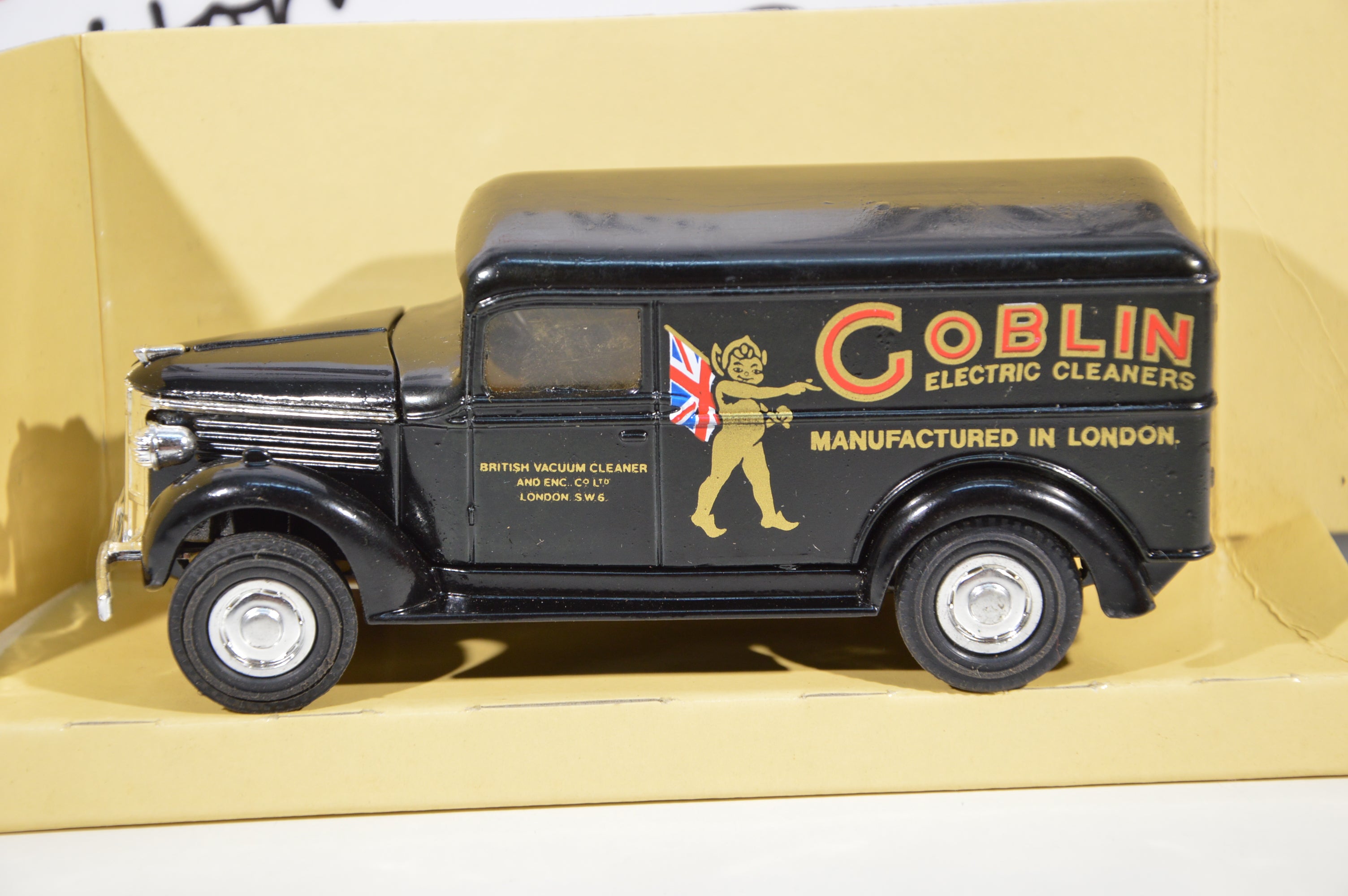 Gmc Van 1937 Goblin Matchbox 1:45