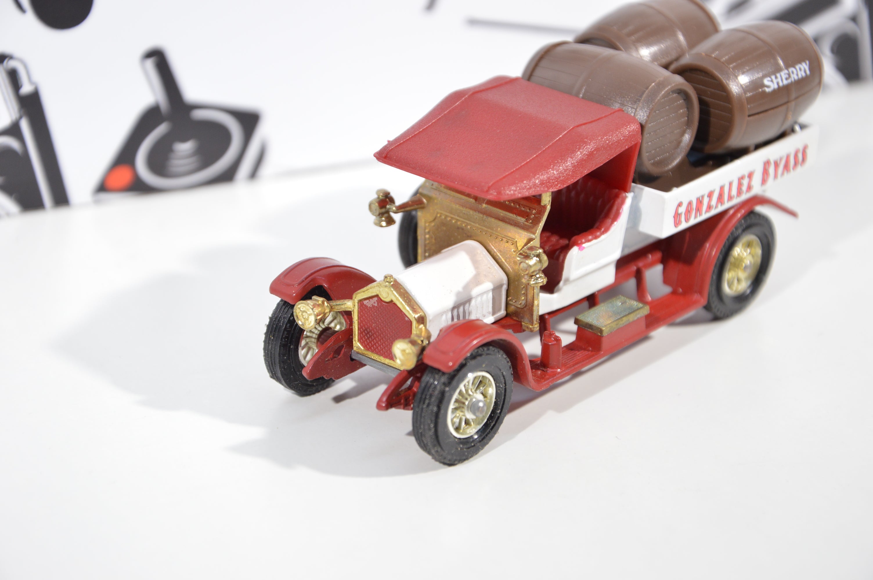 Crossley 1918 Beer Lorry Matchbox 1:47