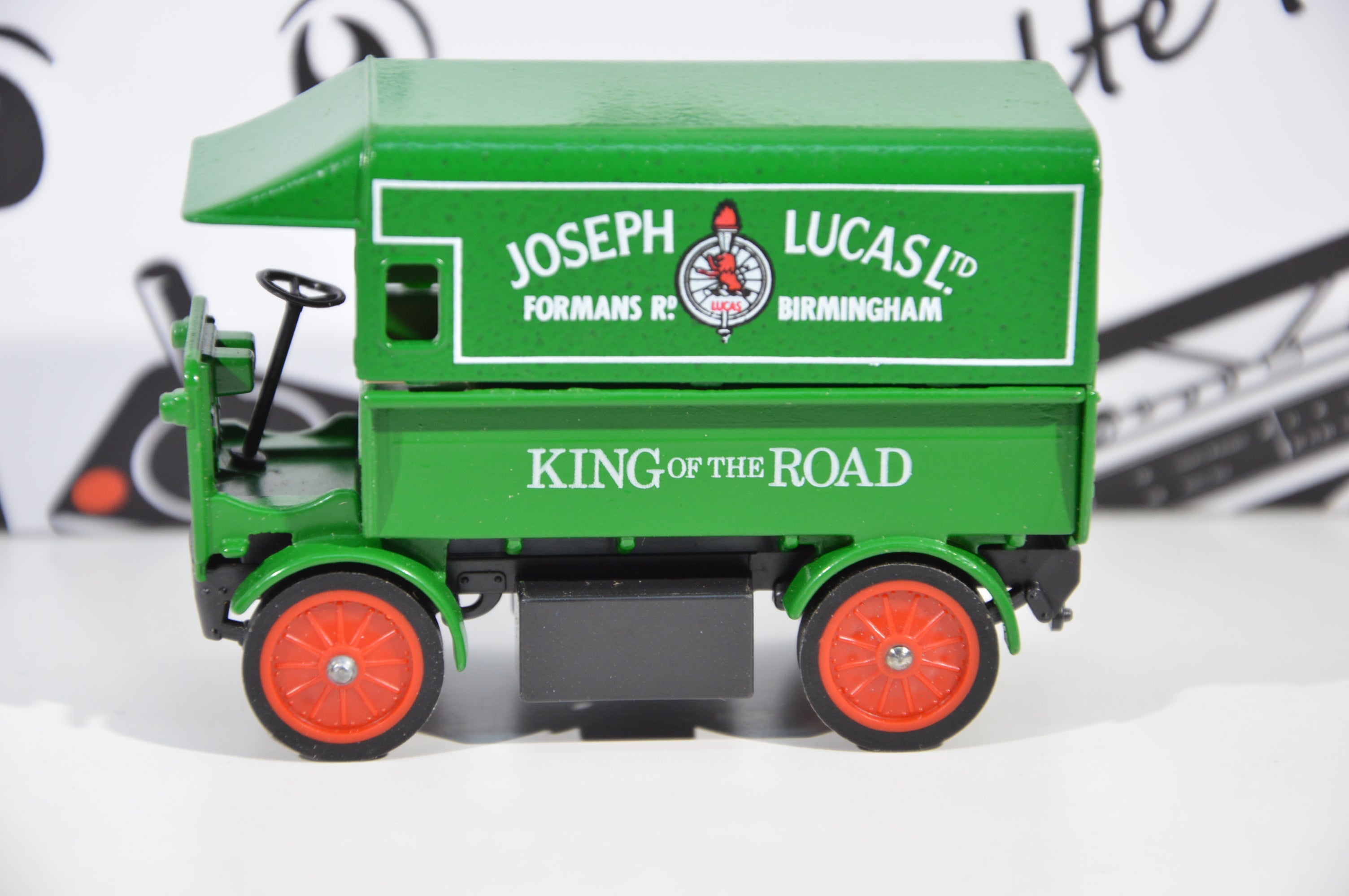 Walker Electric van 1919 Matchbox 1:51