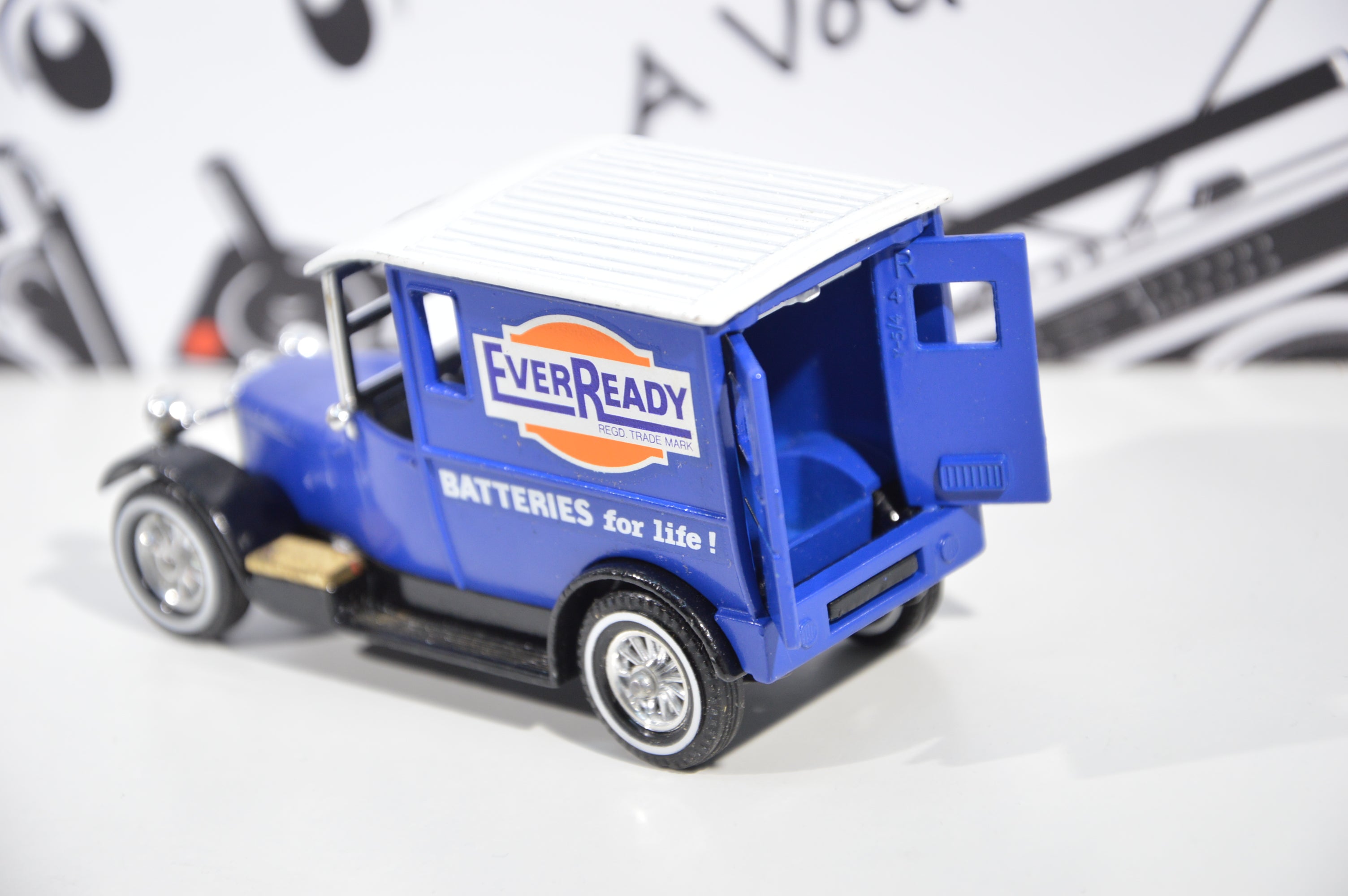 Talbot Van 1927 EverReady Matchbox 1:47