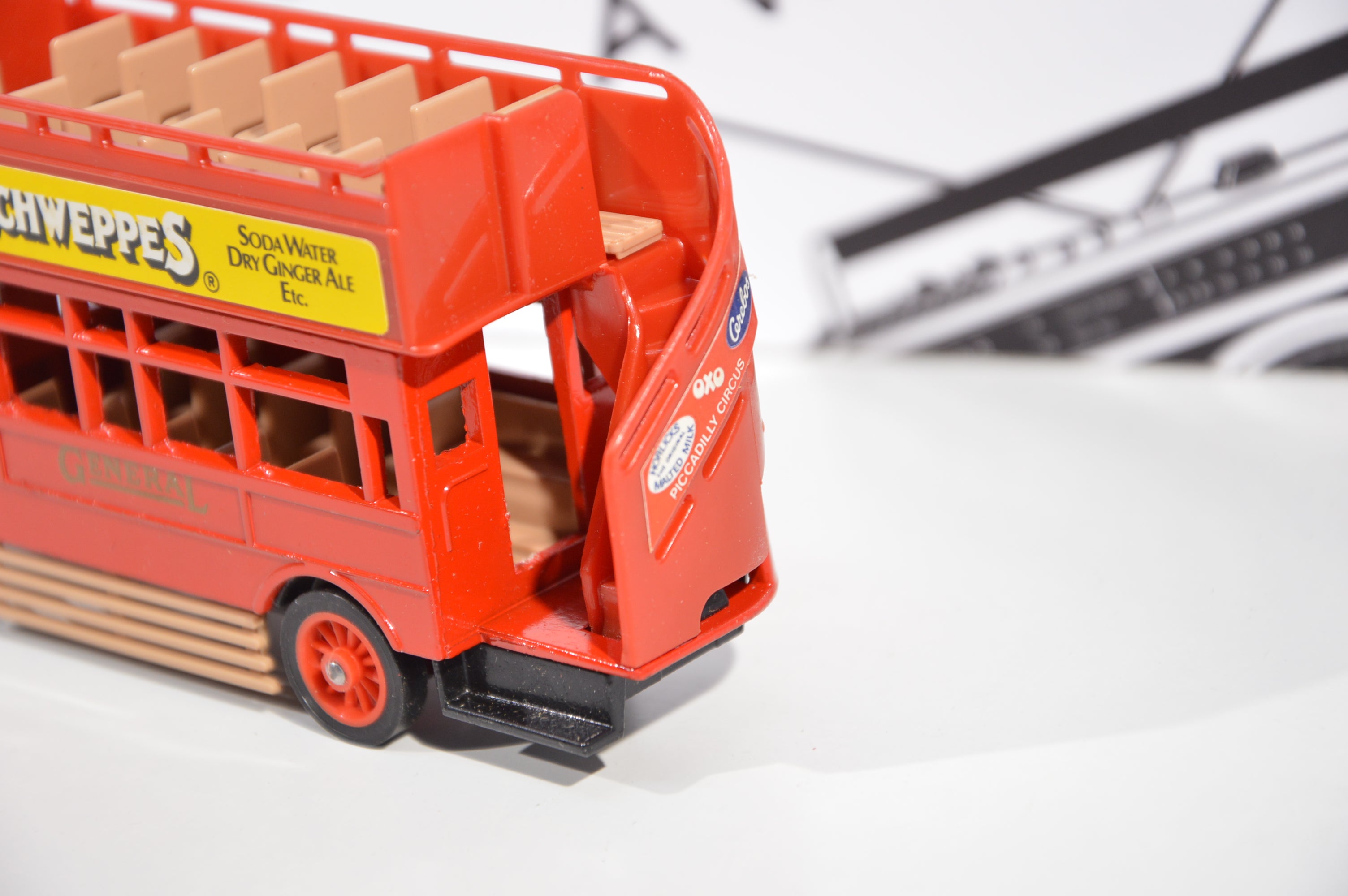 Aec Omnibus Schweppes 1922 Matchbox 1:72