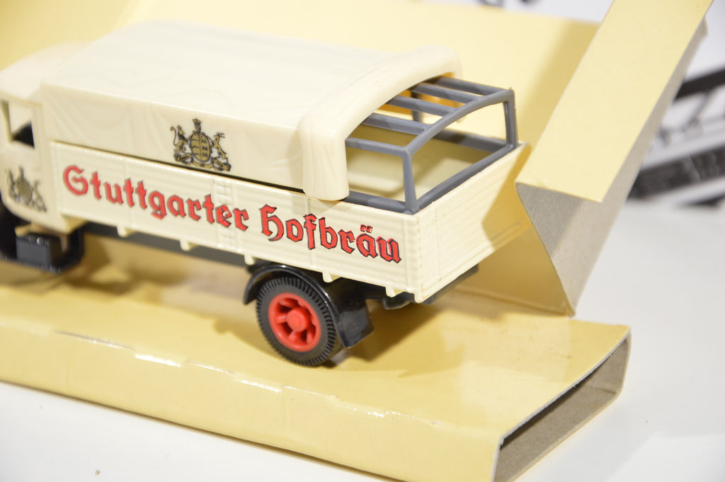 Mercedes Benz L5 Lorry Matchbox 1:69