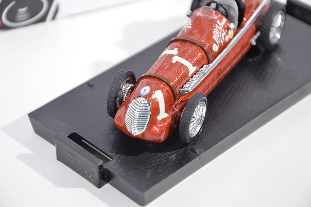 Maserati 8 cil 1940 Brumm 1:43