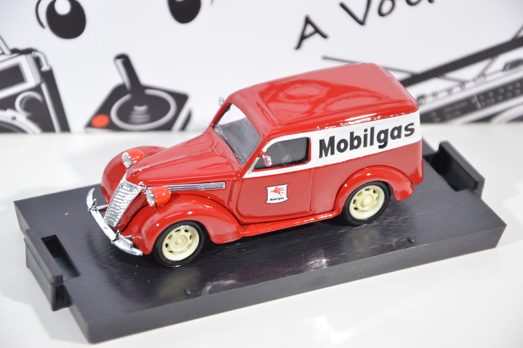 Fiat 1100 E Furgone Mobilgas 1956 Brumm 1:43