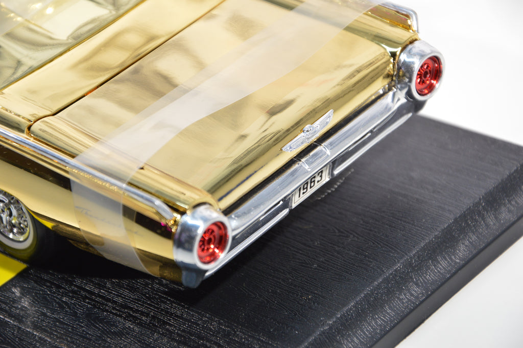 Ford Thunderbird 1963 Gold limited edition Anson scala 1:18