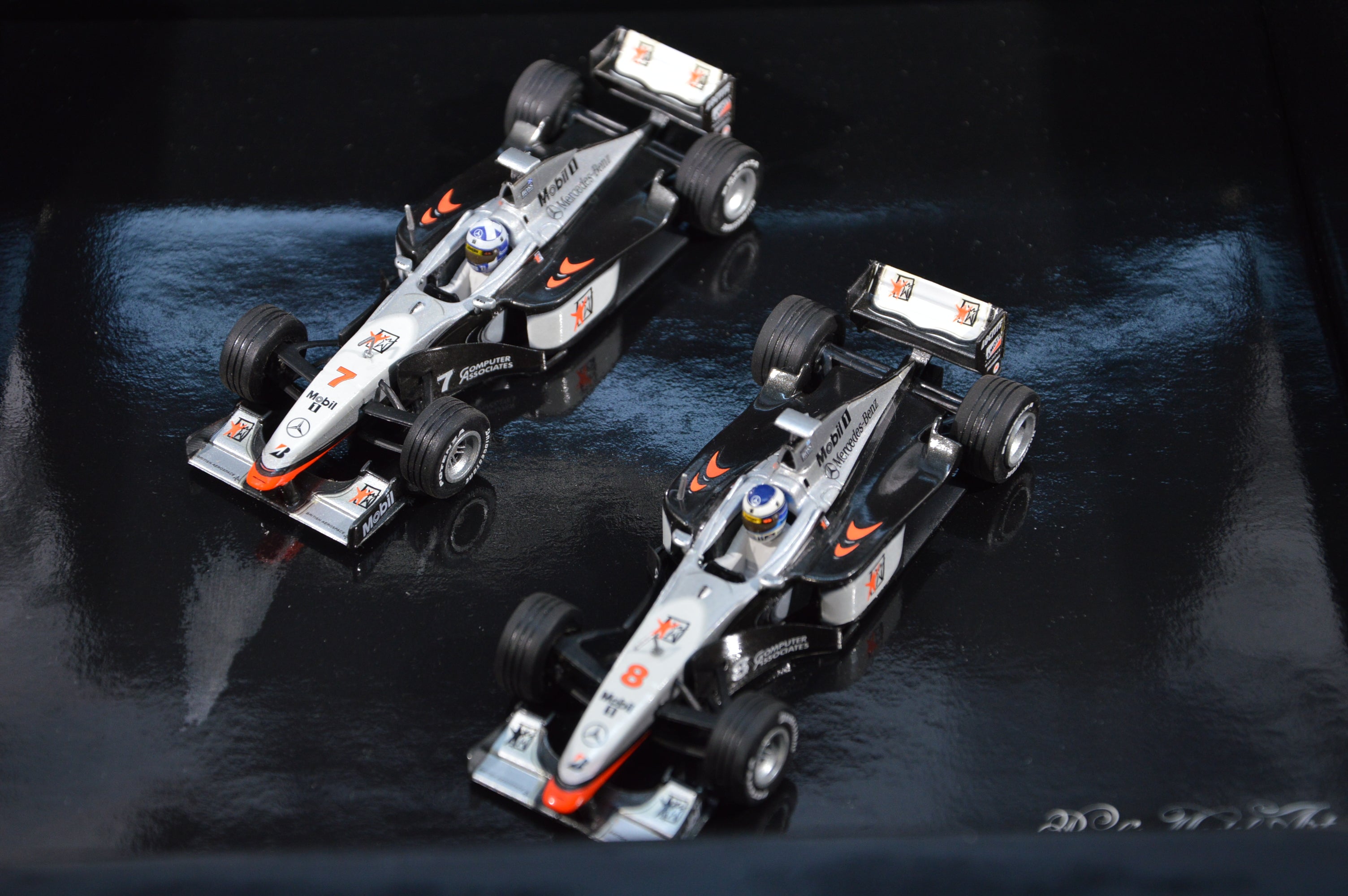Mclaren World Champion Formula 1 1998 Minichamps 1:43