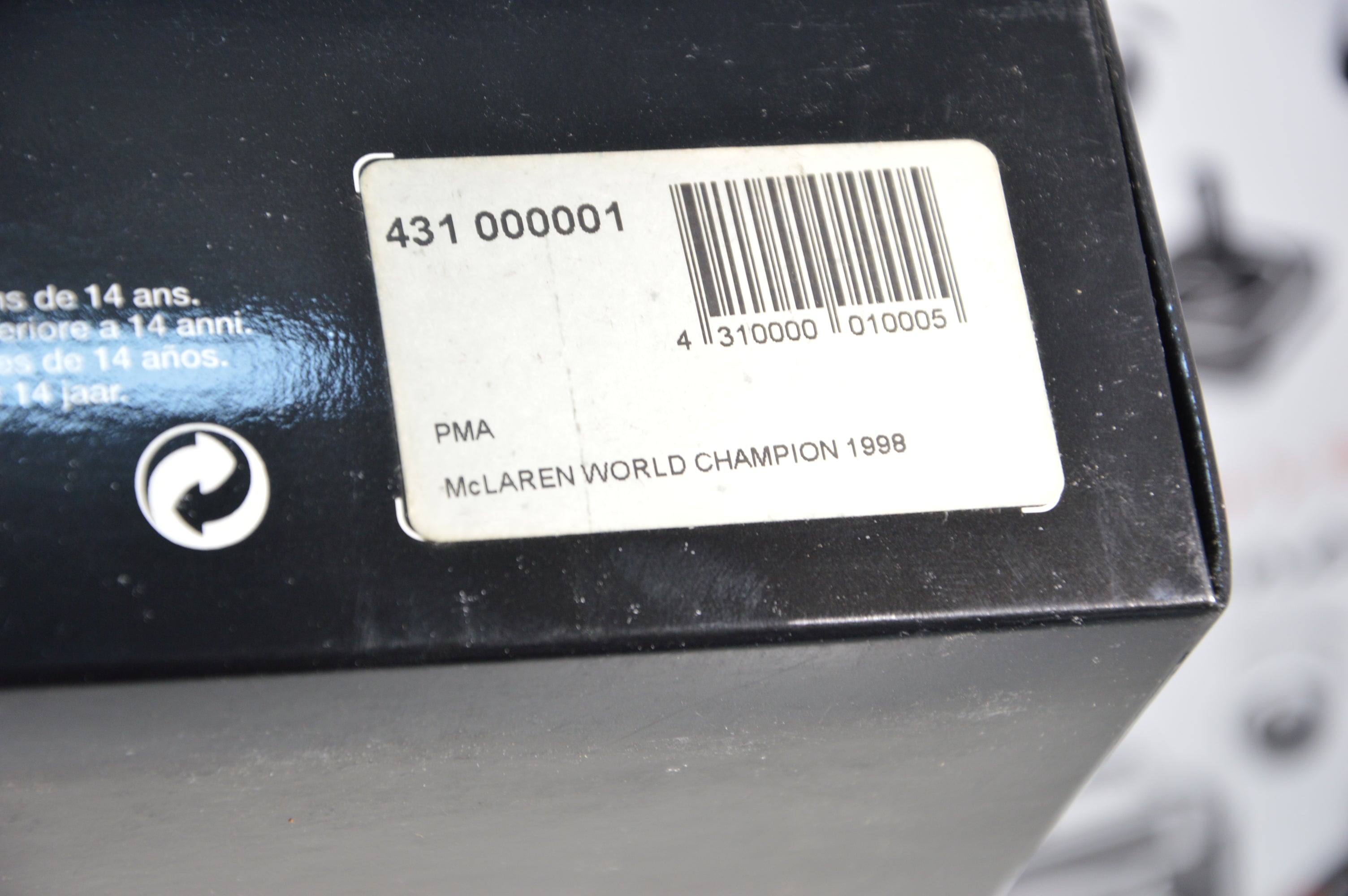 Mclaren World Champion Formula 1 1998 Minichamps 1:43