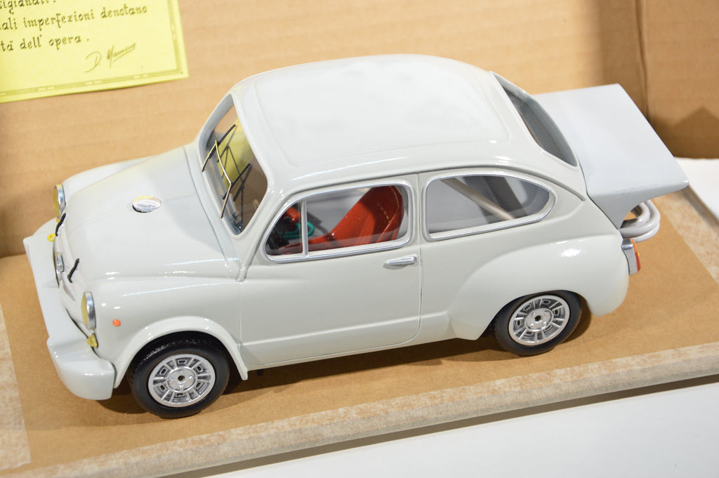 Fiat Abarth 1000 Mamone scala 1:18 resina edizione limitata 300 pezzi