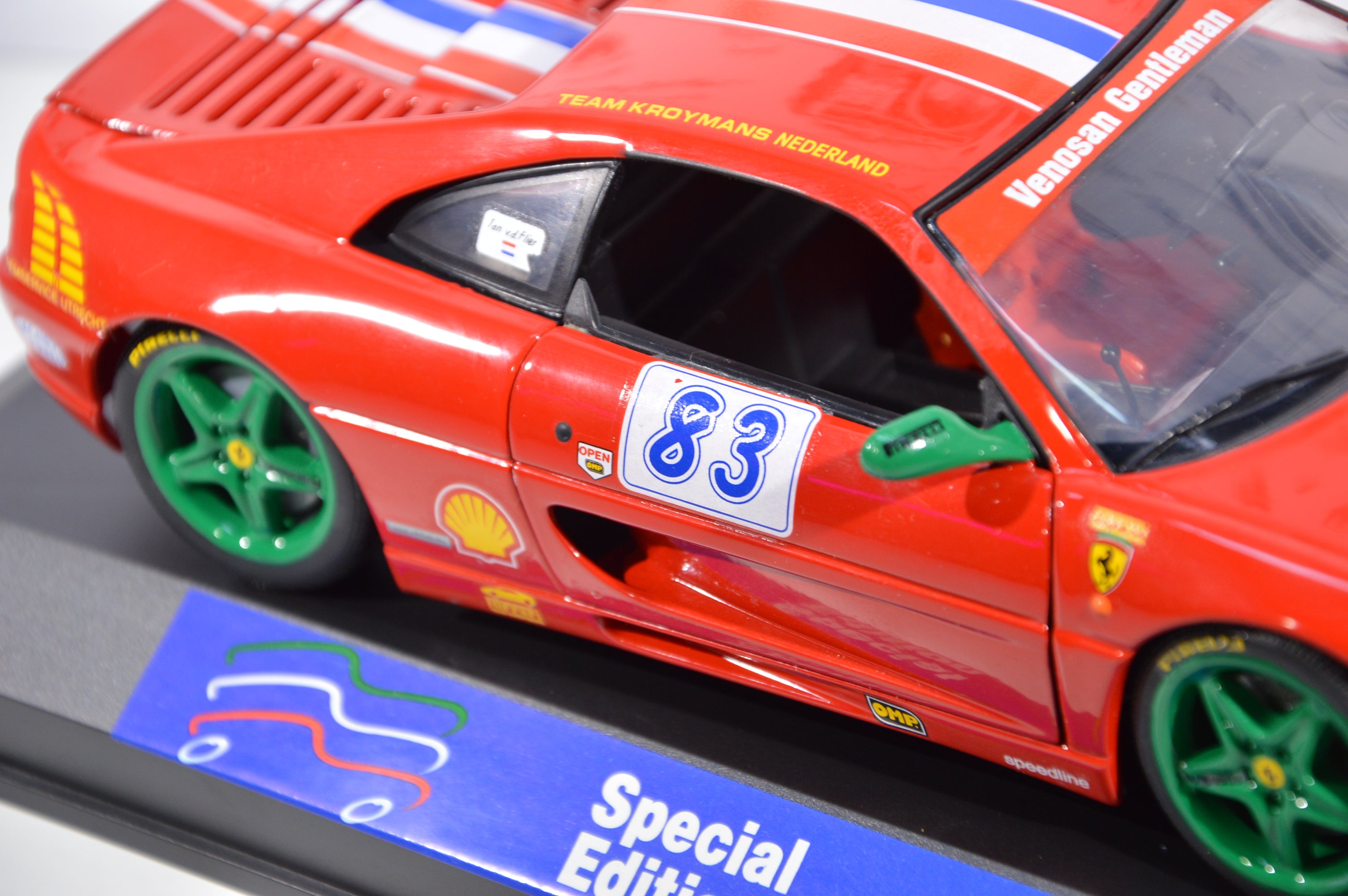 Ferrari F355 Berlinetta allestimento Mini Miniera scala 1:18