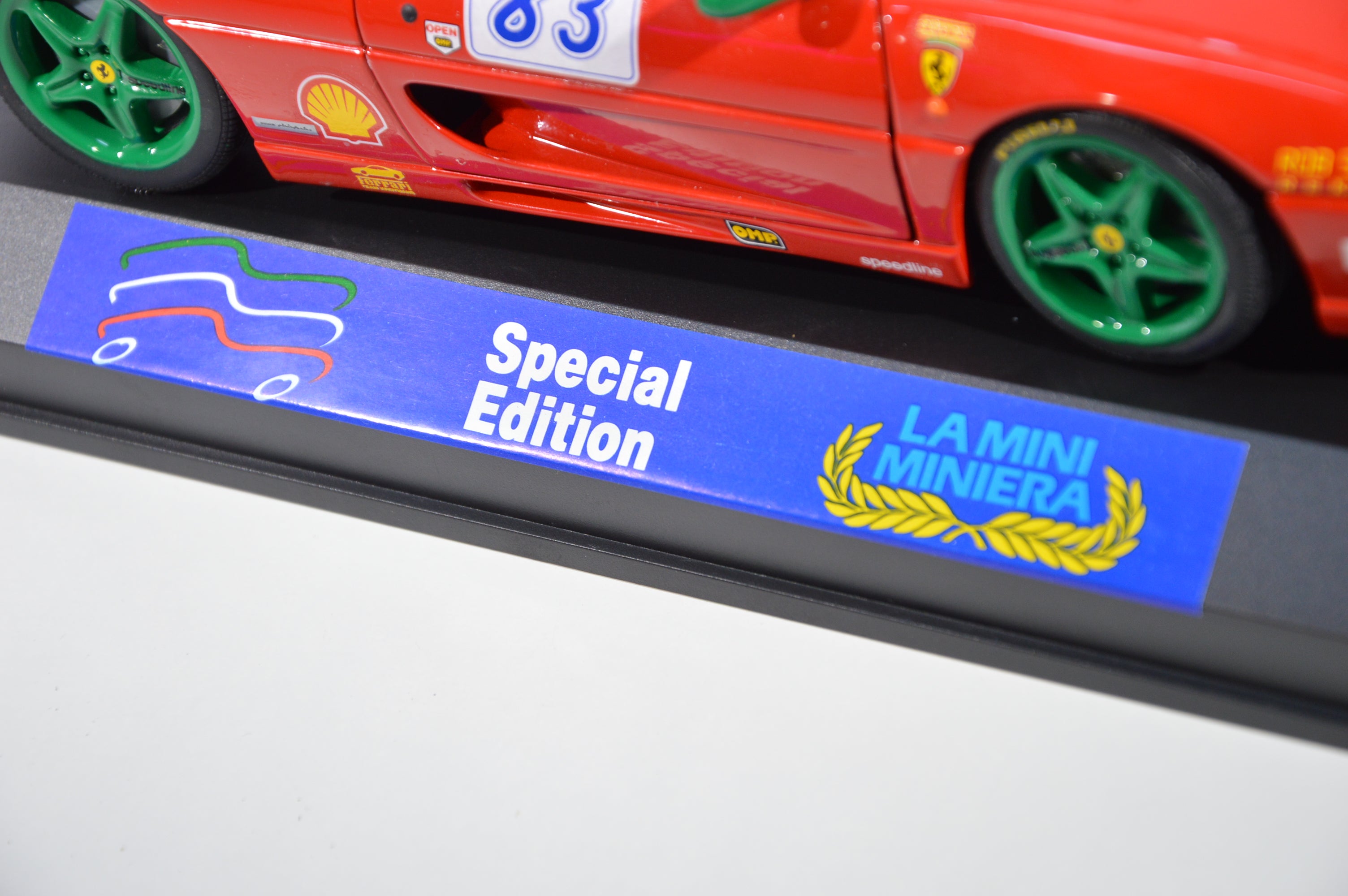 Ferrari F355 Berlinetta allestimento Mini Miniera scala 1:18