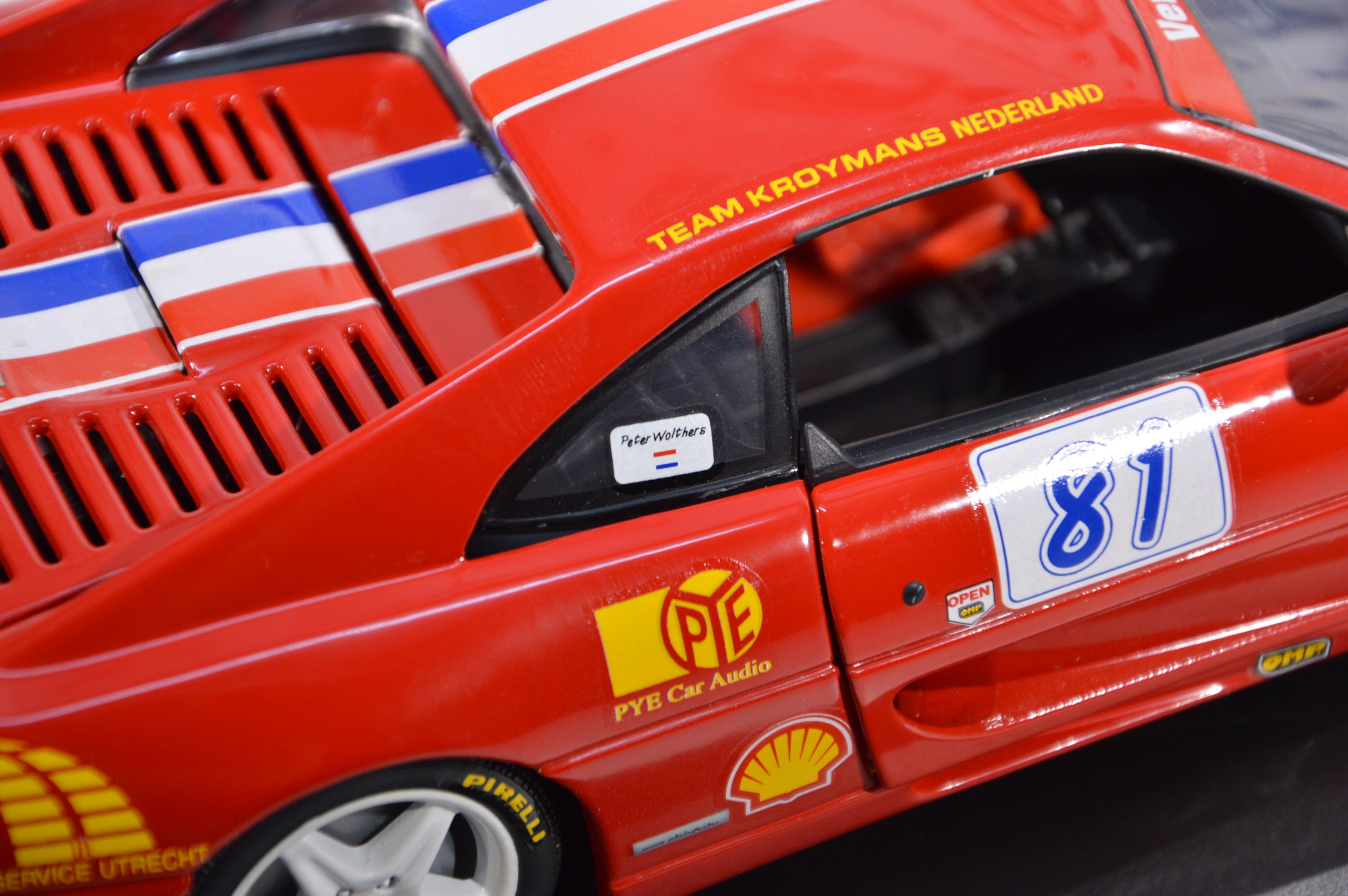 Ferrari F355 Berlinetta #81 allestimento Mini Miniera scala 1:18