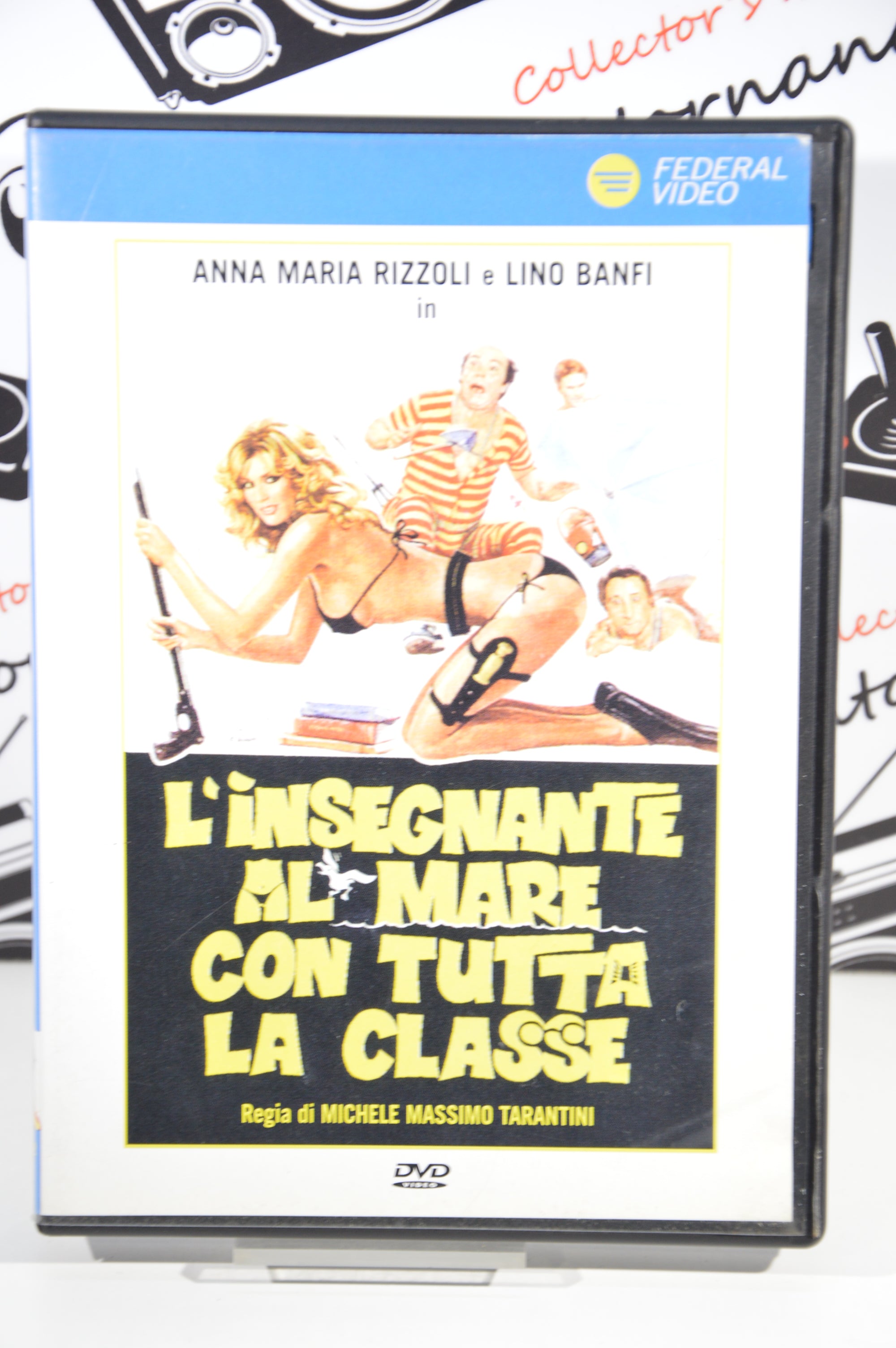 L'insegnante al mare con tutta la classe Dvd