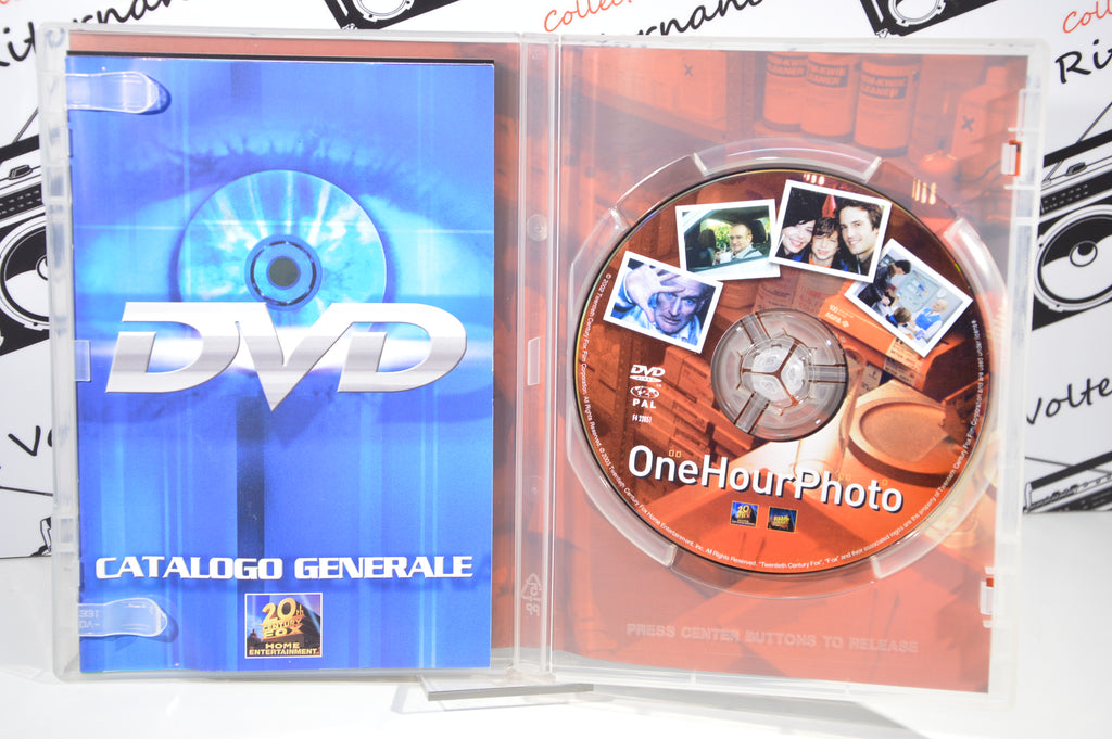 One hour photo Dvd