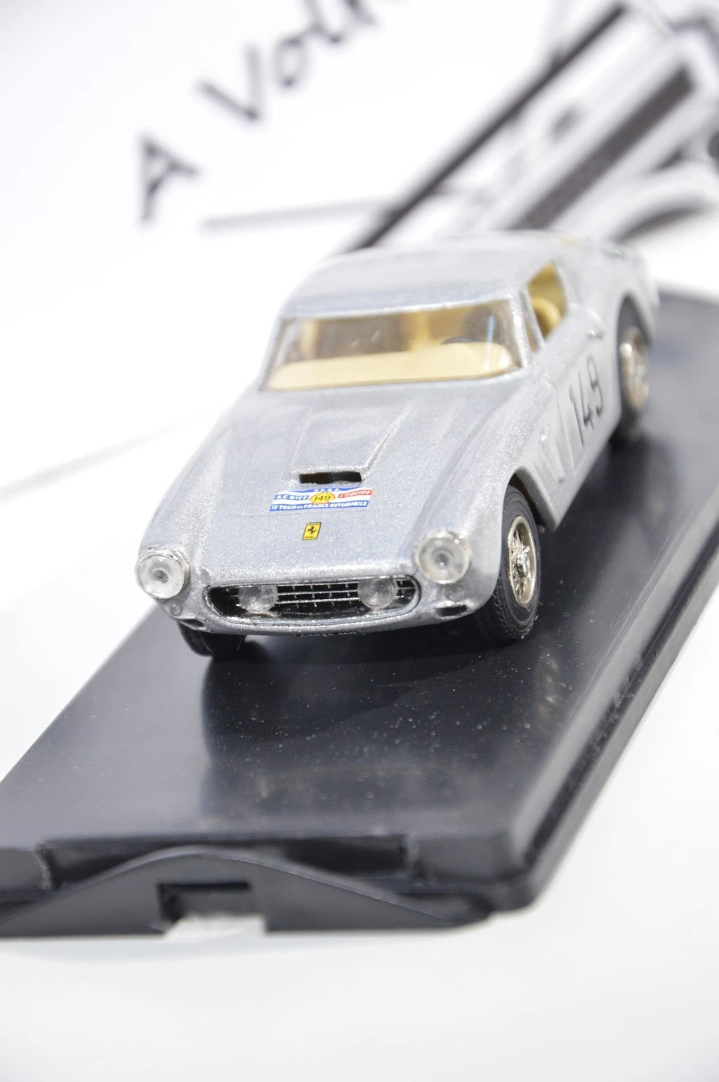 Ferrari 250 SWB Scaglietti corsa scala 1:43 Old cars
