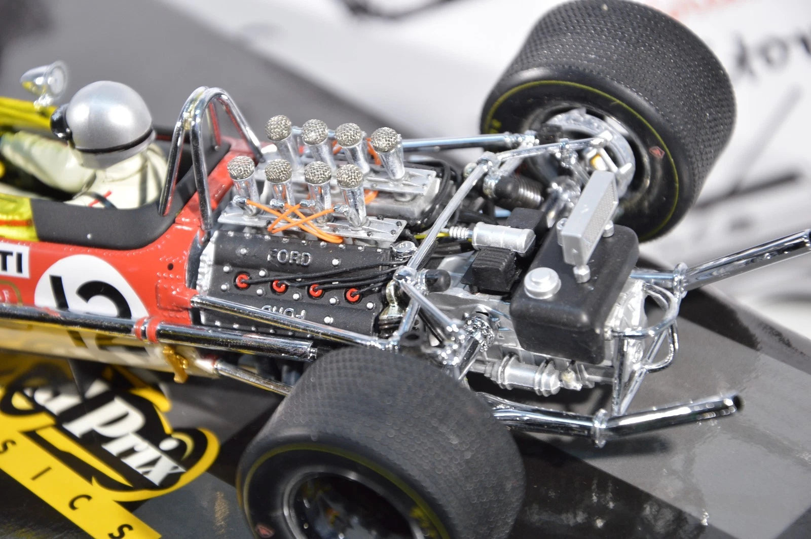 Lotus Ford 49B M.Andretti #12 Exoto 1:18