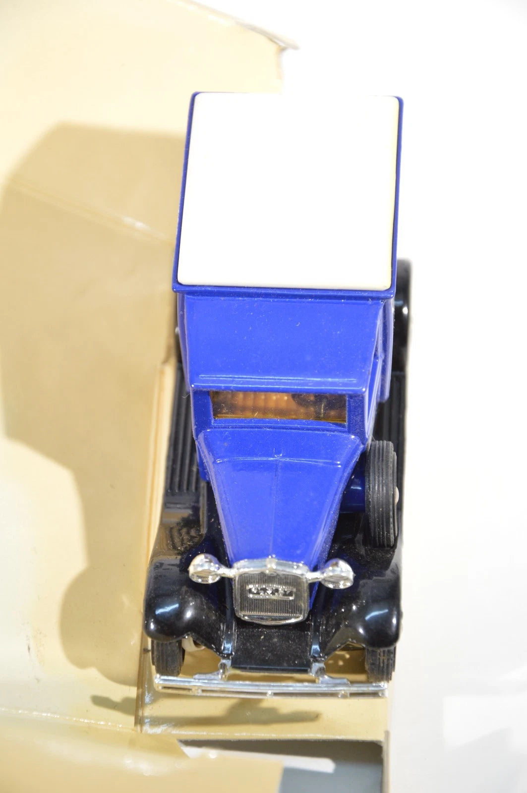 Ford Van model A 1930 Matchbox scala 1:40