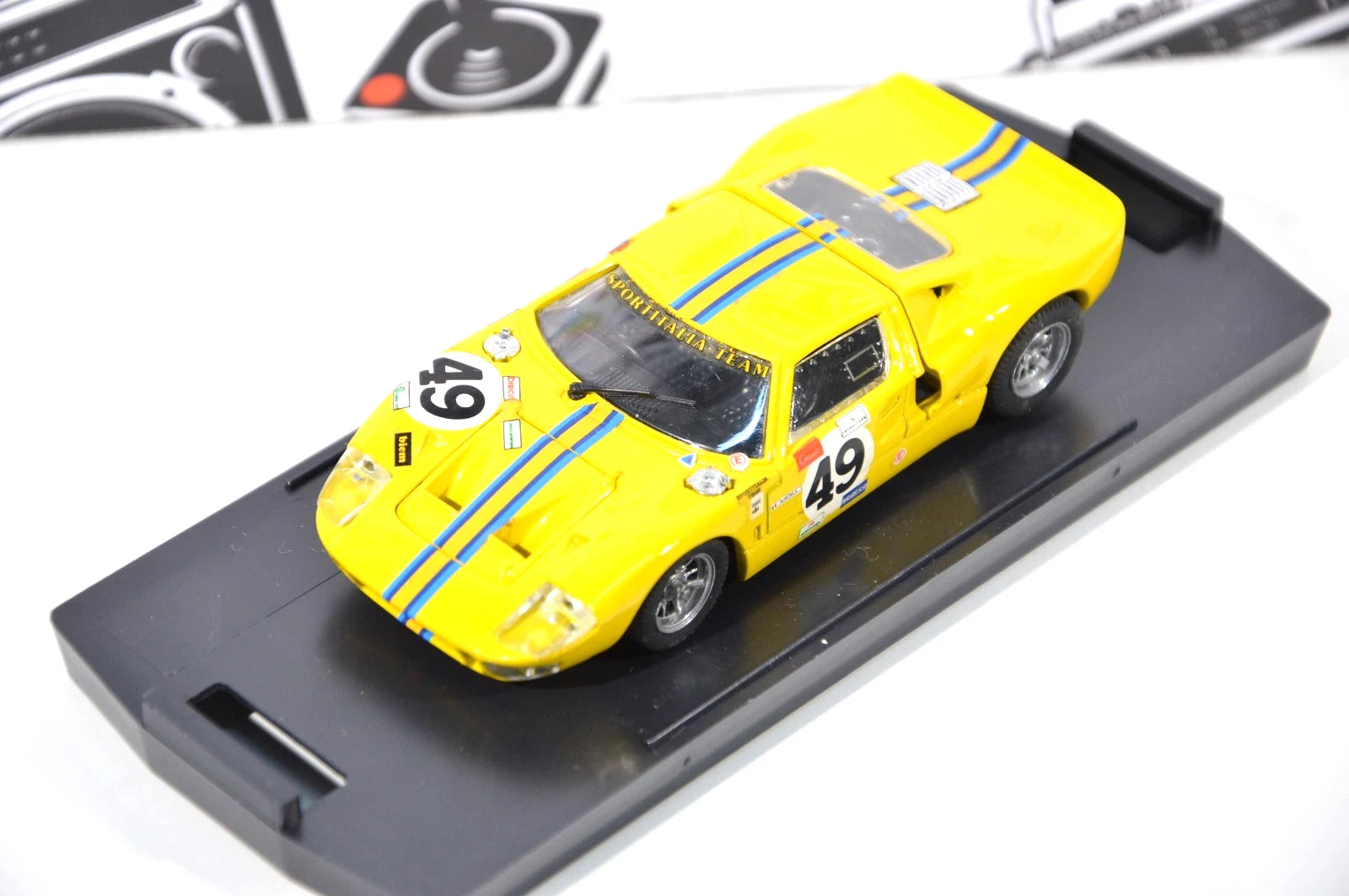 Ford GT 40 Sportitalia Team Bang