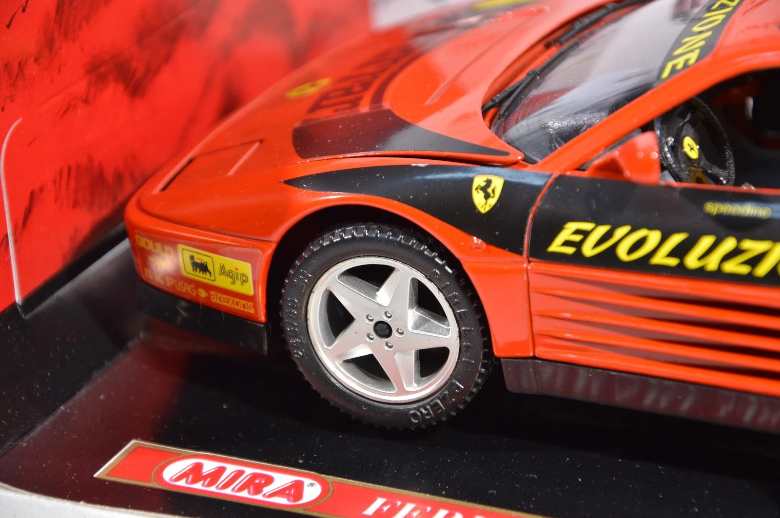 Ferrari 348 1989 Mira scala 1:18